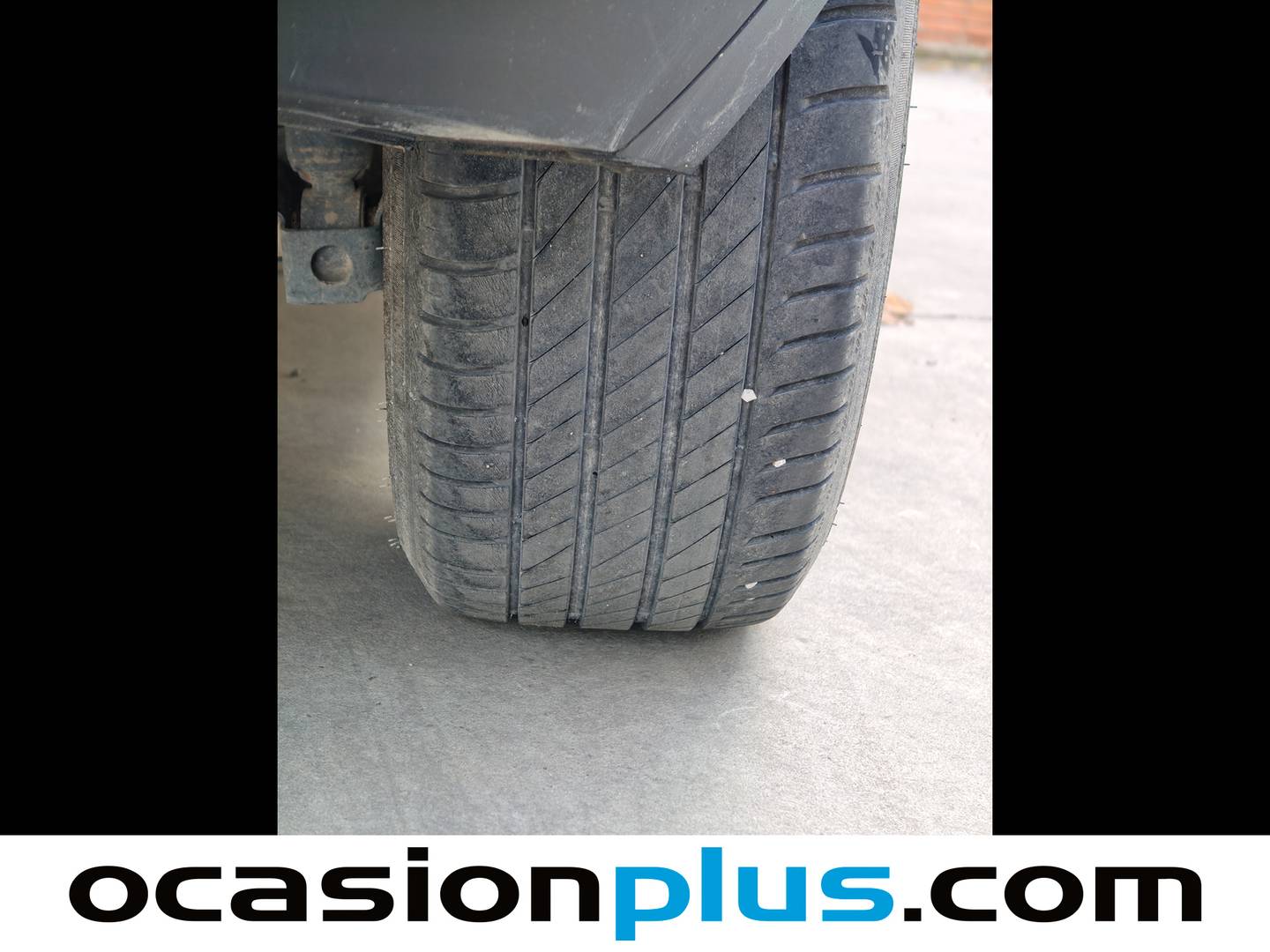 Foto Volkswagen T-Roc Volkswagen T-Roc 1.0 TSI  (110 CV)