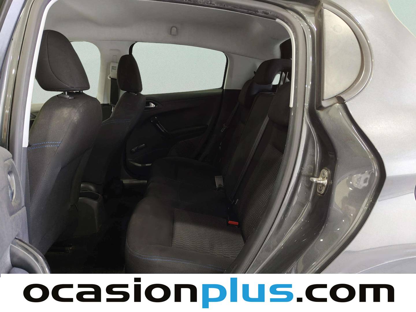 Foto asientos traseros Peugeot 208 Peugeot 208 PureTech 82 Style (82 CV)