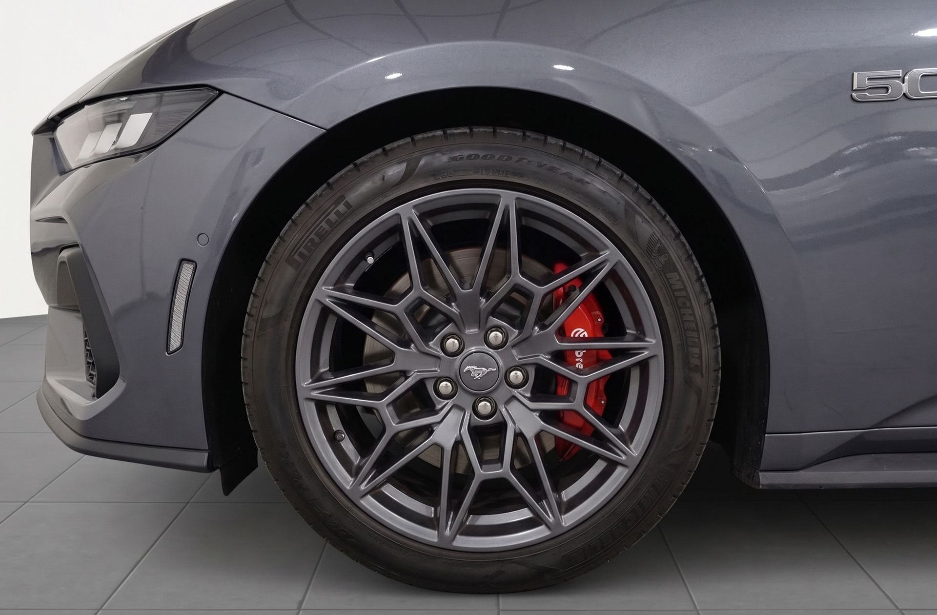 Ford Mustang 5.0 Ti-VCT V8 Mustang GT (Fastb.) - foto 35