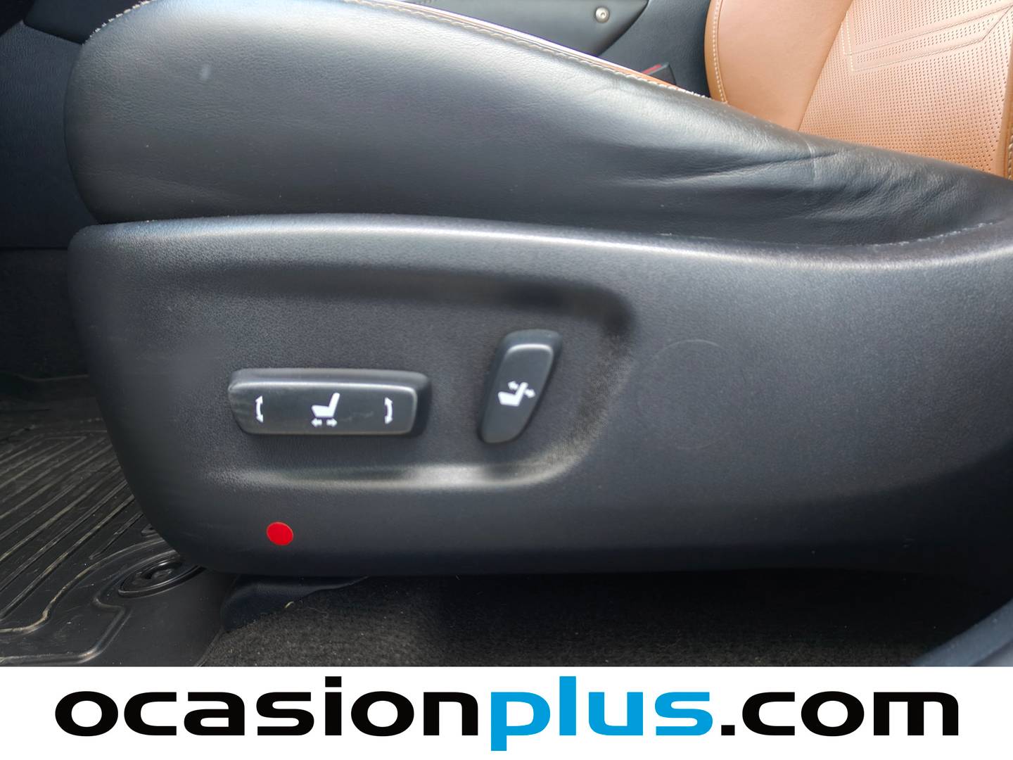 Accesorios del Lexus NX Lexus NX 300h Executive Navigation 4WD (197 CV)