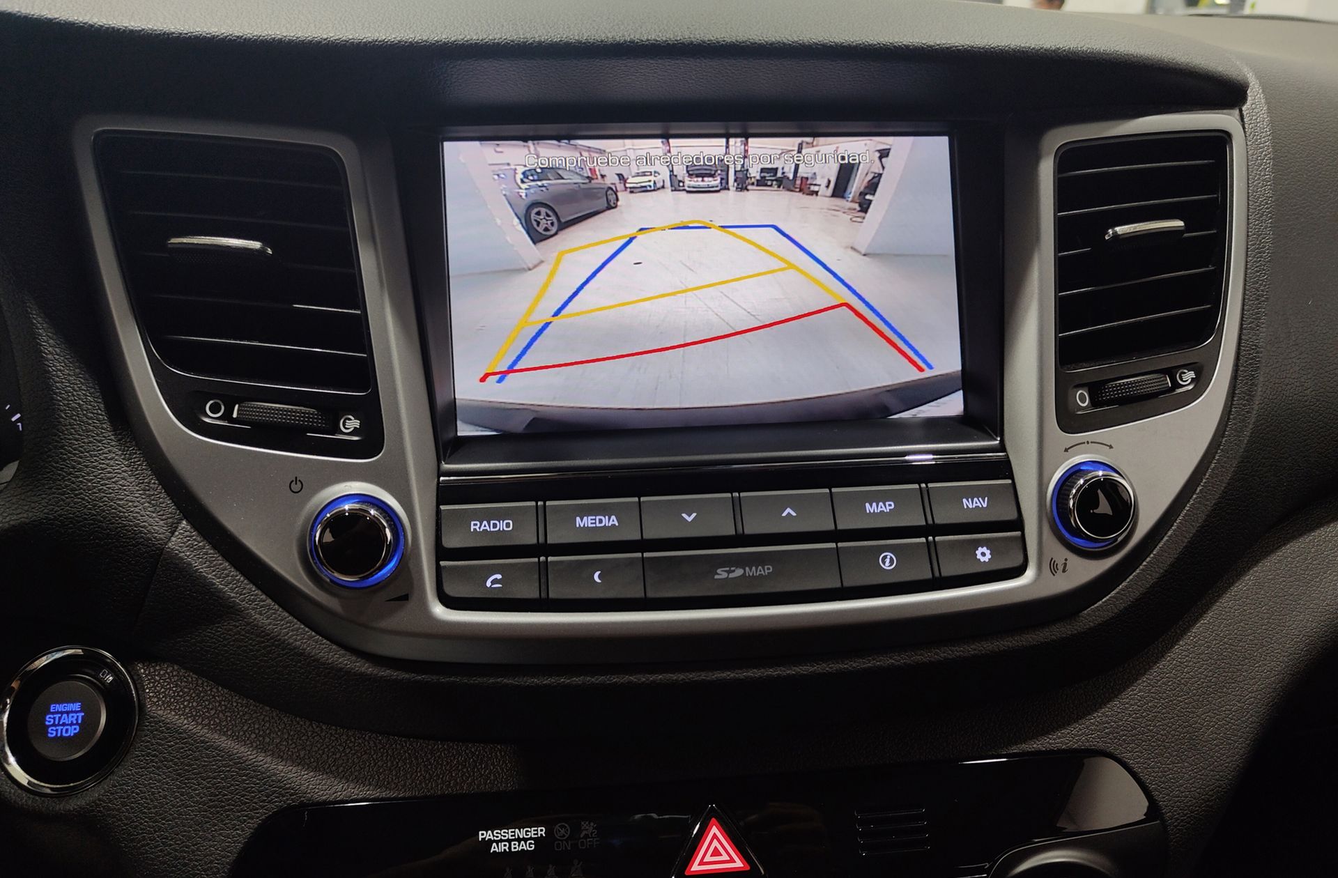 Hyundai Tucson 1.7 CRDi BlueDrive Tecno 4x2 - foto 9