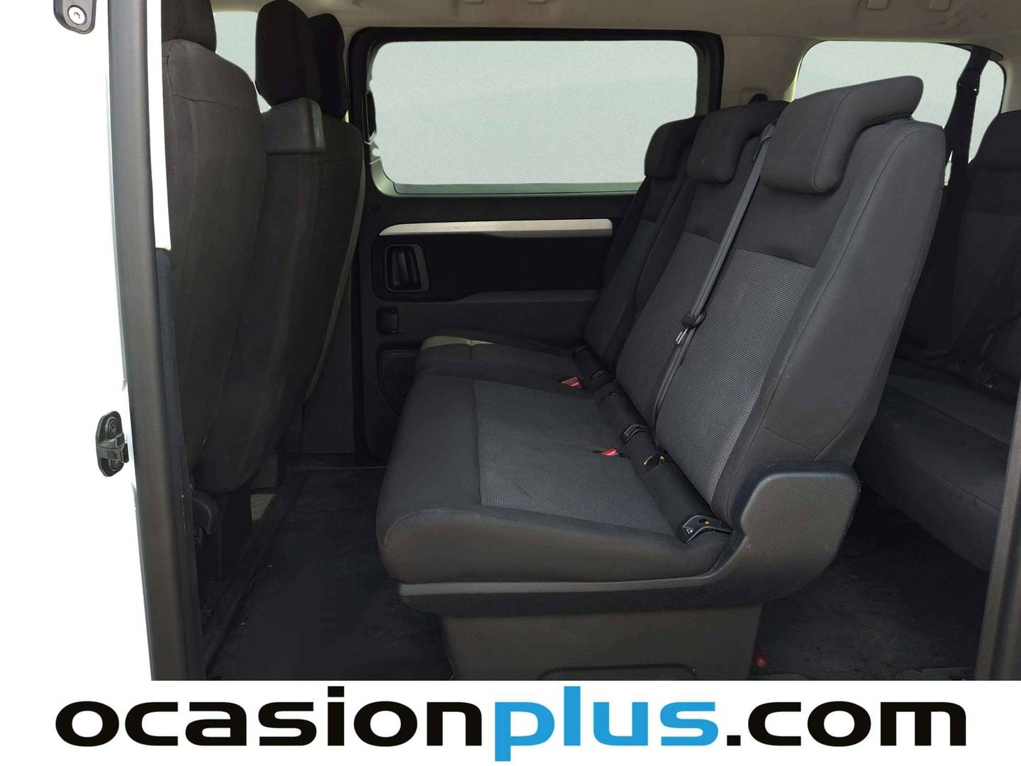 Foto asientos traseros Toyota Proace Verso Toyota Proace Verso 2.0D VX Shuttle (145 CV)