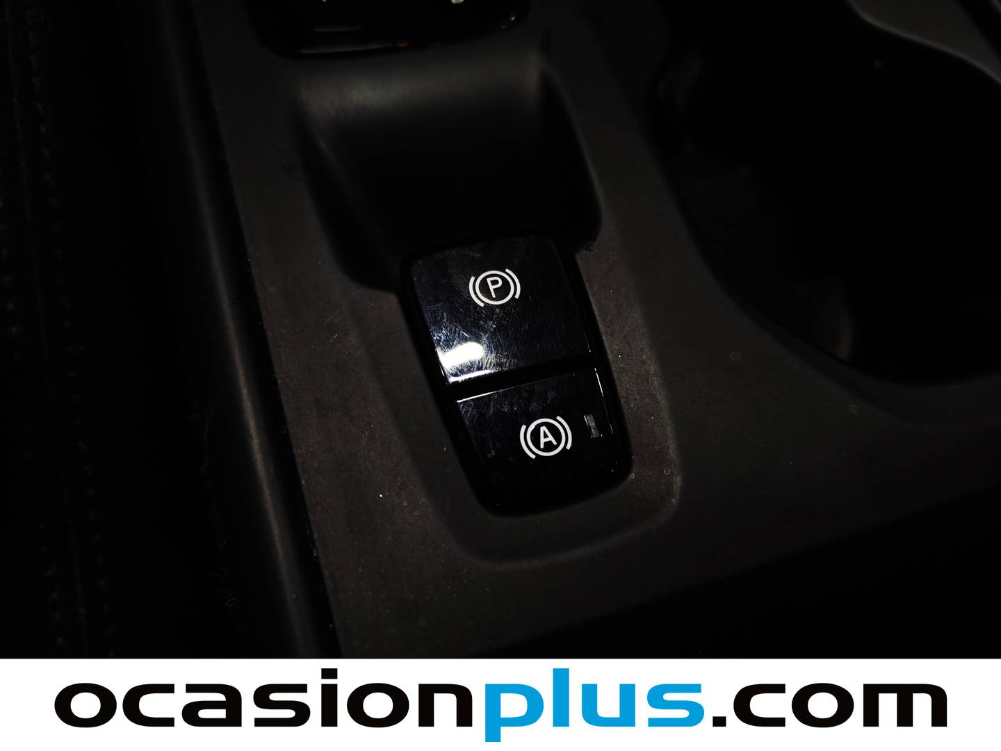 Foto Volvo XC40 Volvo XC40 T2 Momentum Core Auto (129 CV)