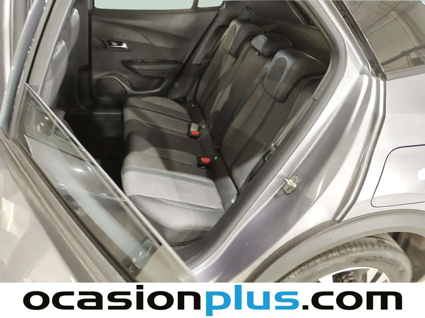 Foto Peugeot 2008 Peugeot 2008 2008 PureTech 100 S&S Allure (100 CV)