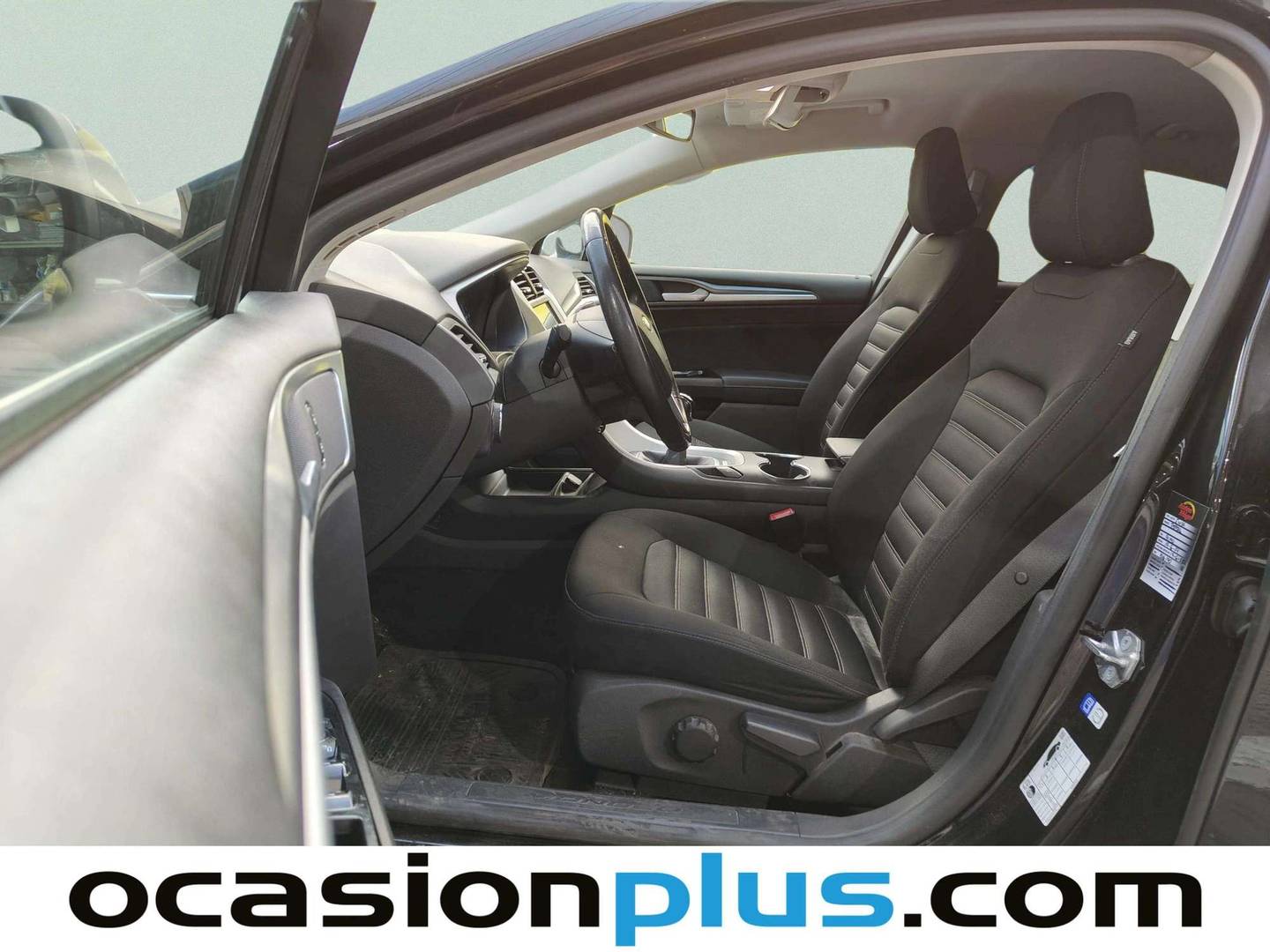 Foto asientos delanteros Ford Mondeo Ford Mondeo 1.5 TDCI Trend (120 CV)