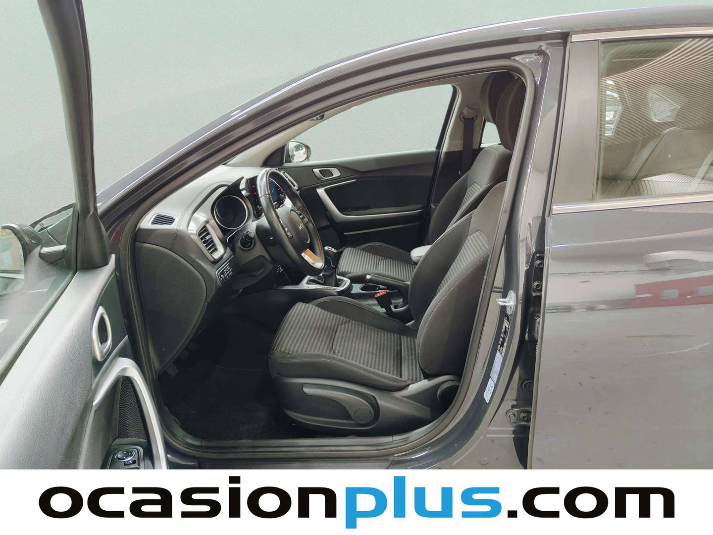 Foto asientos delanteros KIA Ceed KIA Ceed 1.0 T-GDi Drive (120 CV)