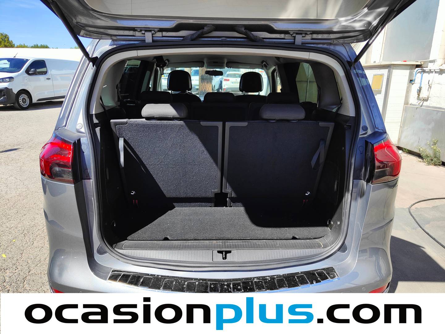 Opel Zafira Tourer Opel Zafira Tourer 1.6 CDTi S&S Selective (136 CV) 7 Plazas km 0