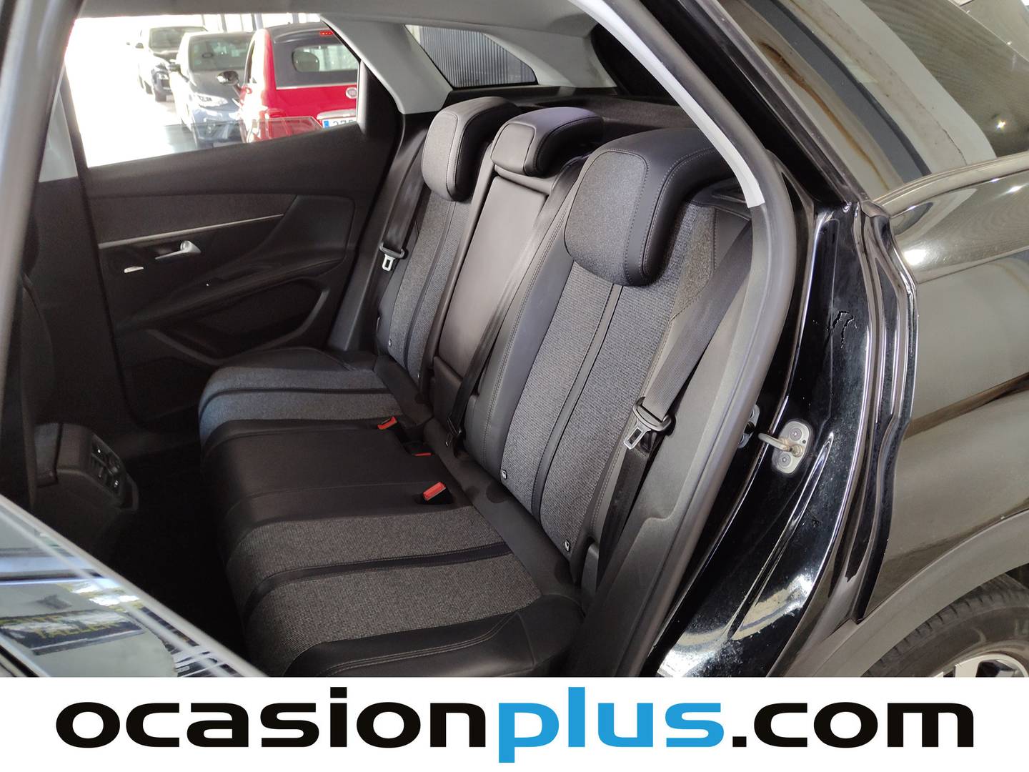 Foto Peugeot 3008 Peugeot 3008 PureTech 130 S&S Allure (130 CV)