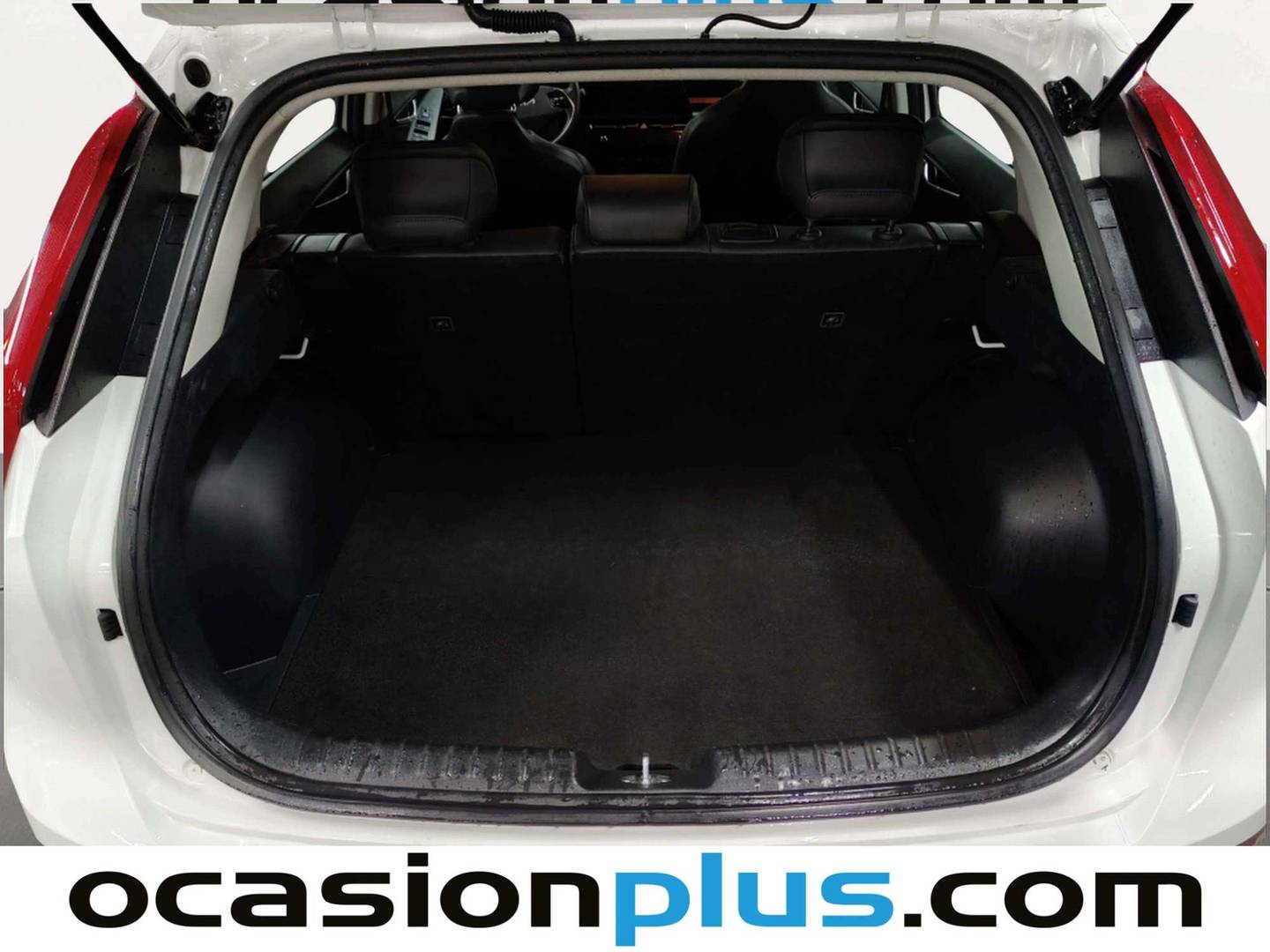 Foto KIA Niro Kia Niro 1.6 GDi HEV Drive (141 CV)