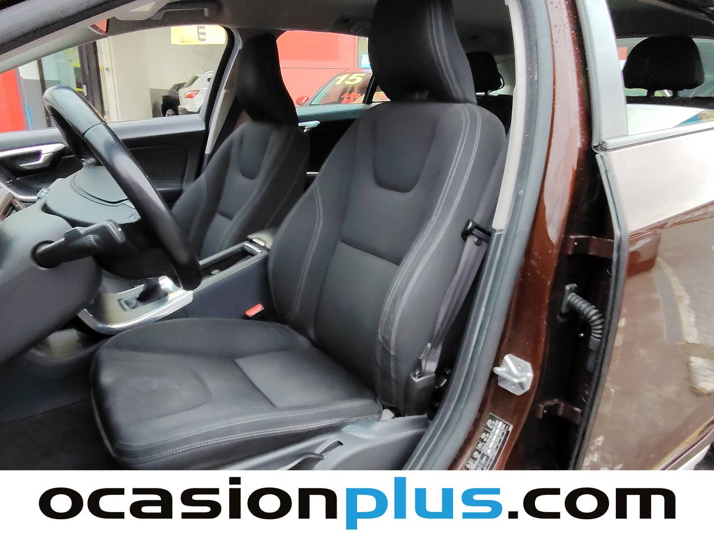 Volvo V60 Cross Country Volvo V60 Cross Country D3 Kinetic (150 CV) 2016