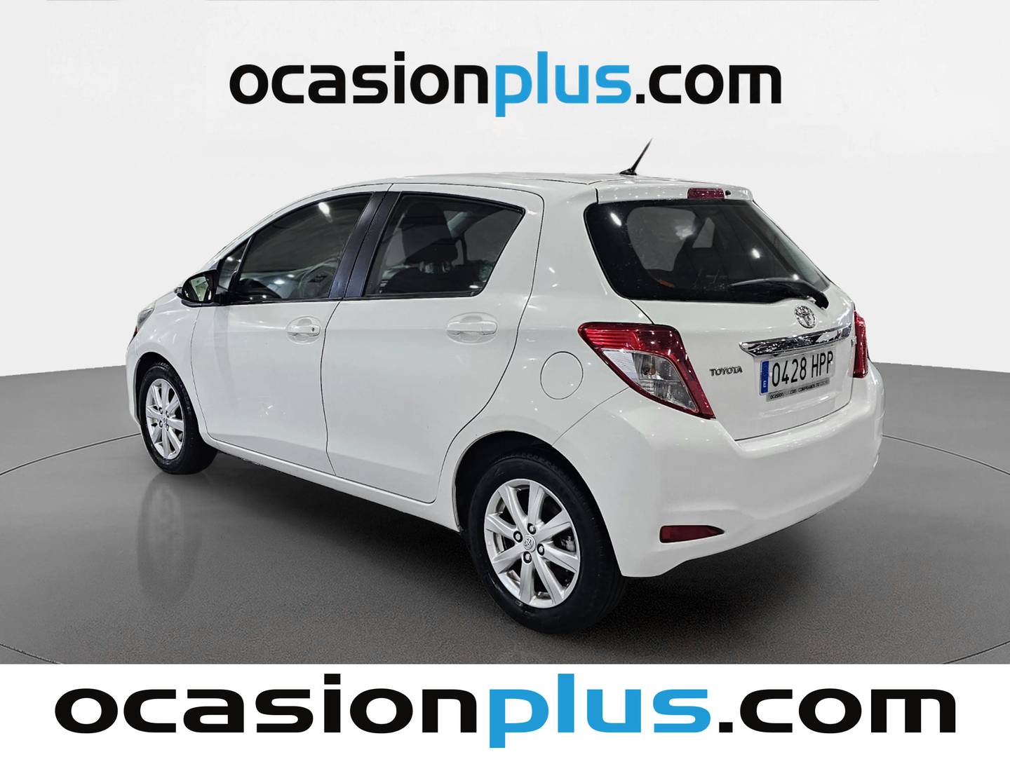 Foto trasera Toyota Yaris Toyota Yaris 1.3 Active MultiDrive (99 CV) izquierda