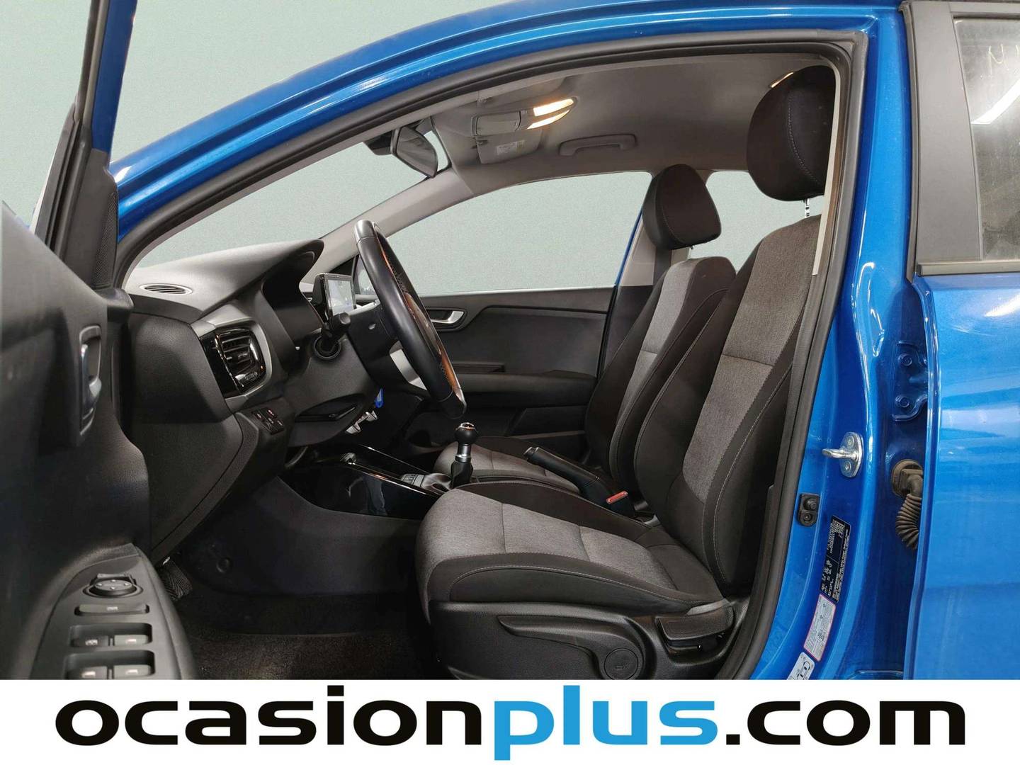 Foto asientos delanteros KIA Stonic KIA Stonic 1.2 DPi Drive (79 CV)