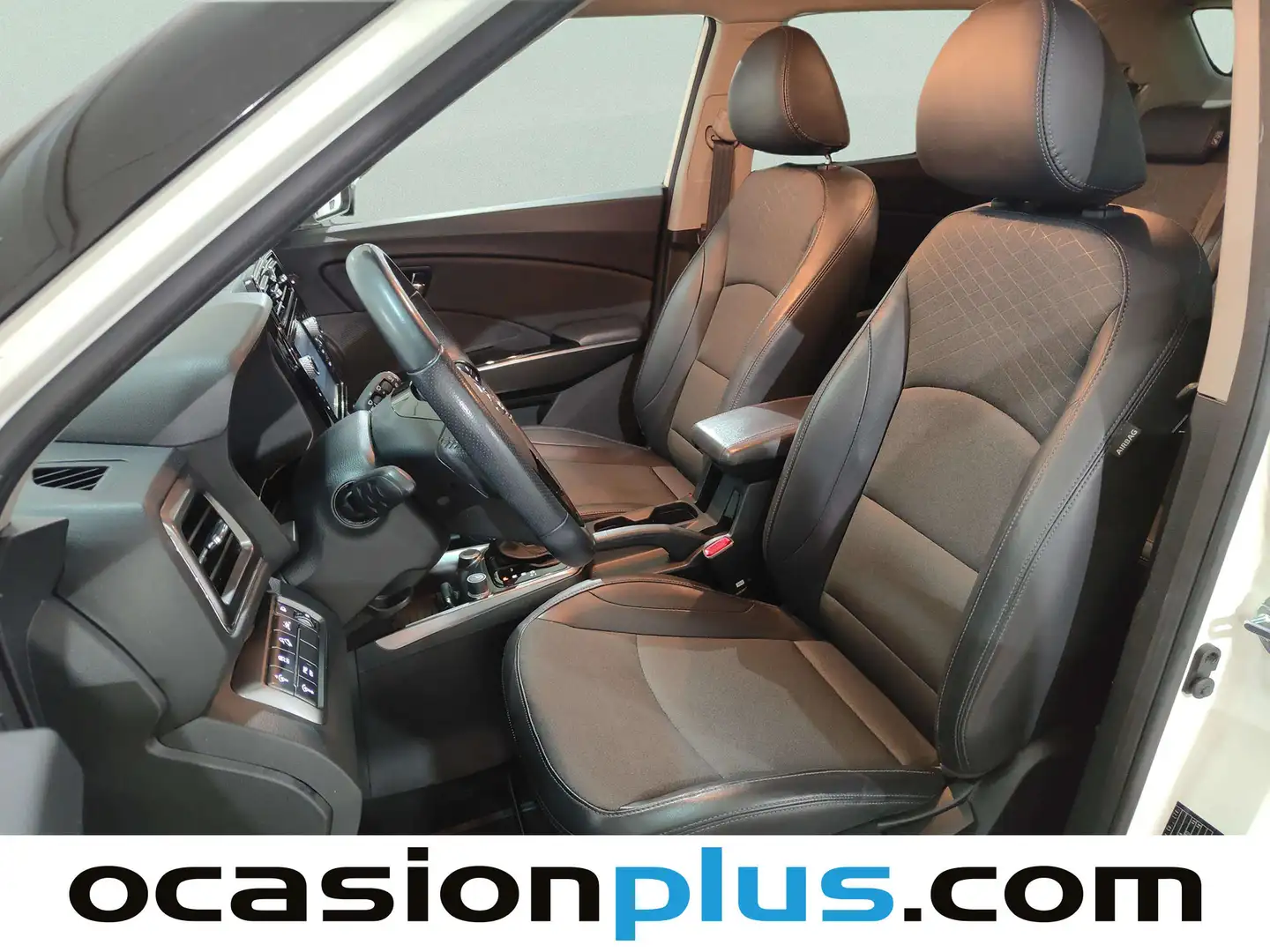 Foto SsangYong Tivoli Grand Ssangyong Tivoli Grand G15T Limited Auto (163 CV)