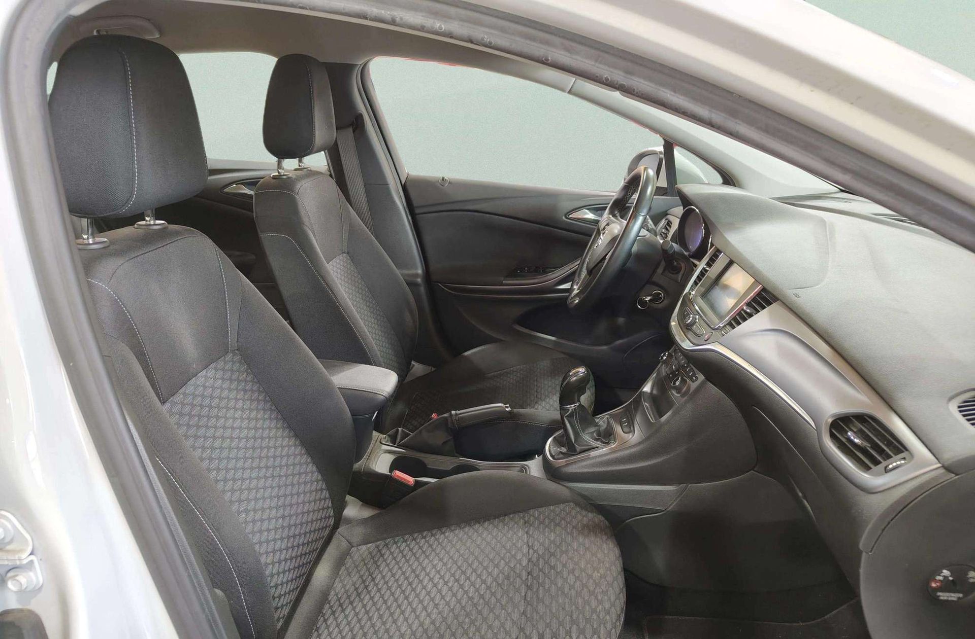 Opel Astra 1.0 Turbo Selective - foto 14