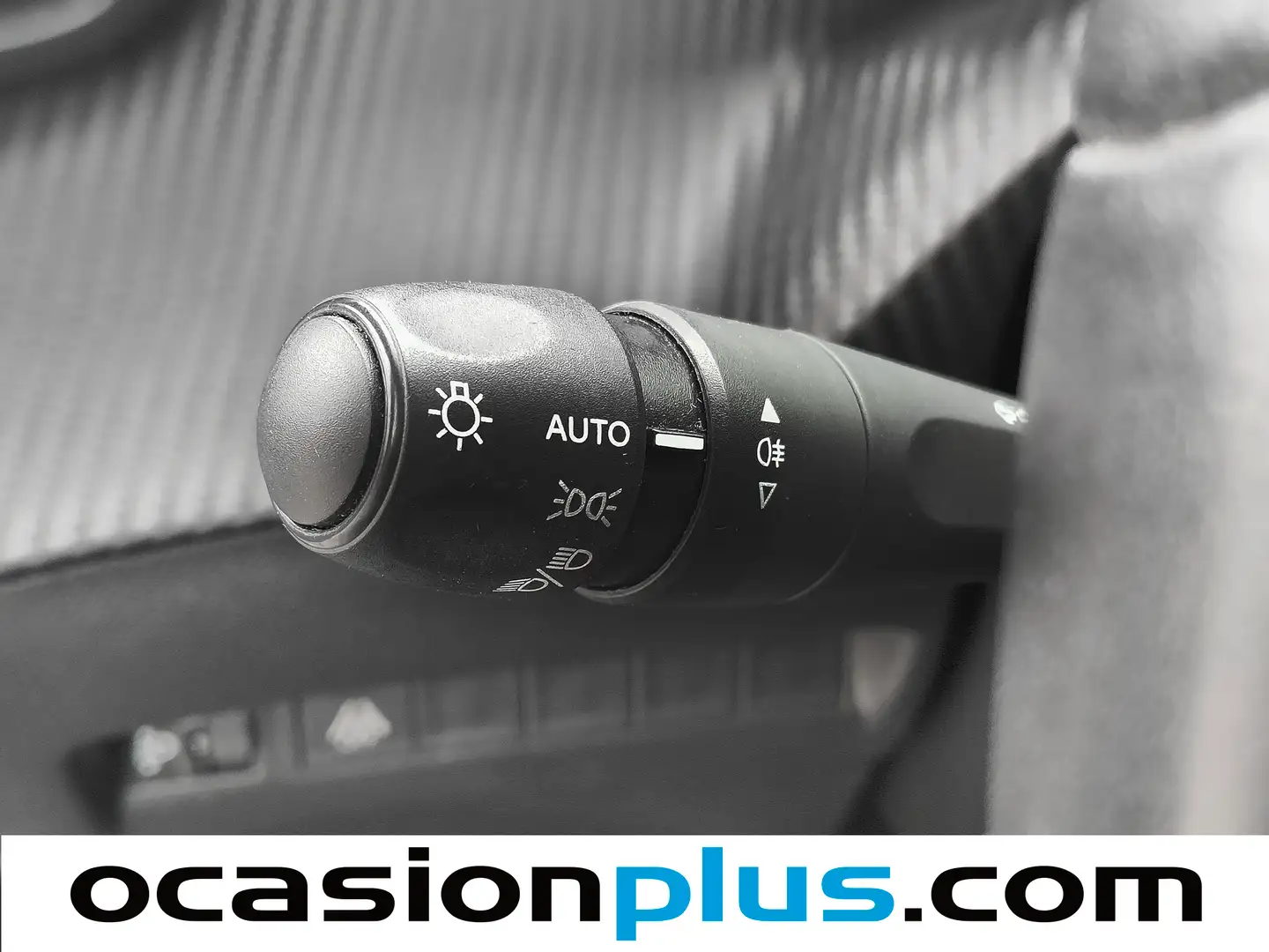 Foto Peugeot 2008 Peugeot 2008 PureTech 130 S&S Allure Pack (130 CV)