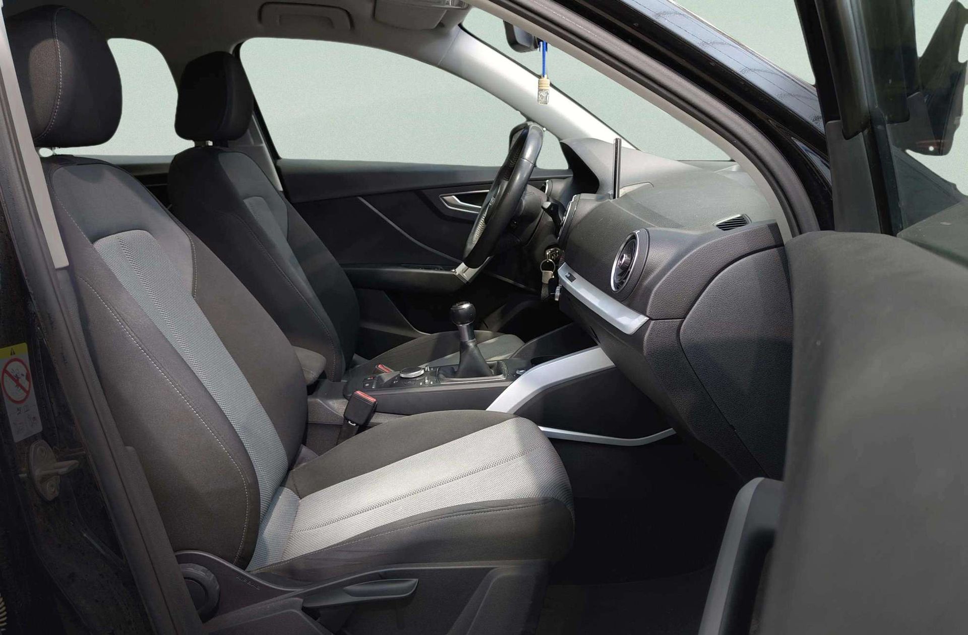 Audi Q2 design 30 TDI - foto 17