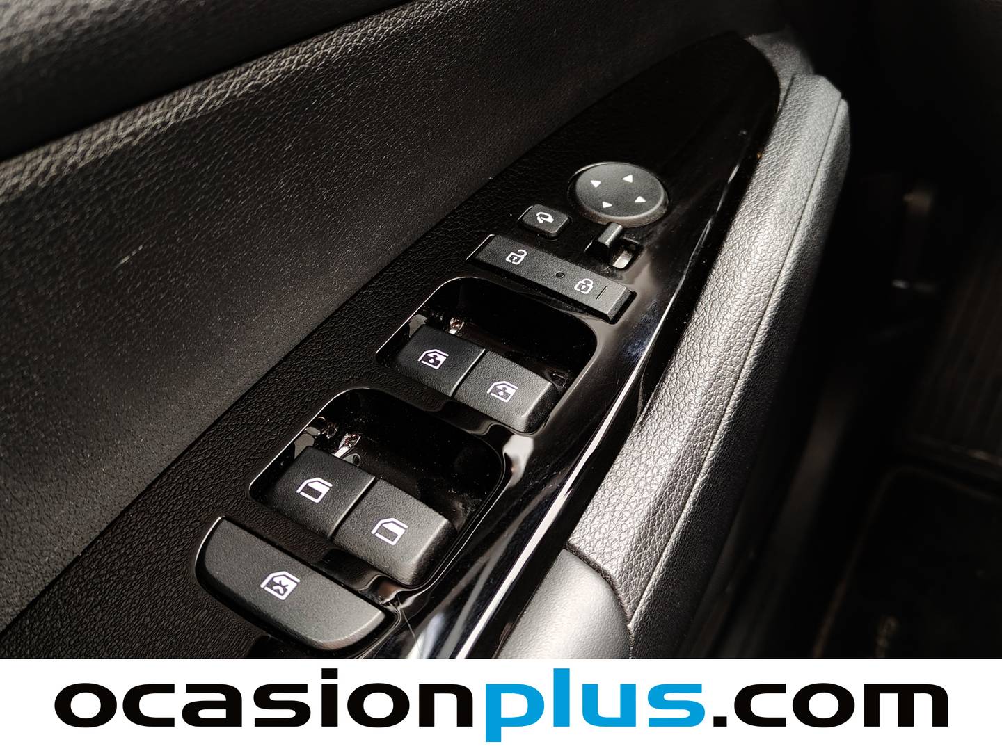 Foto KIA Sportage Kia Sportage 1.6 T-GDi HEV Drive 4x2 (215 CV)