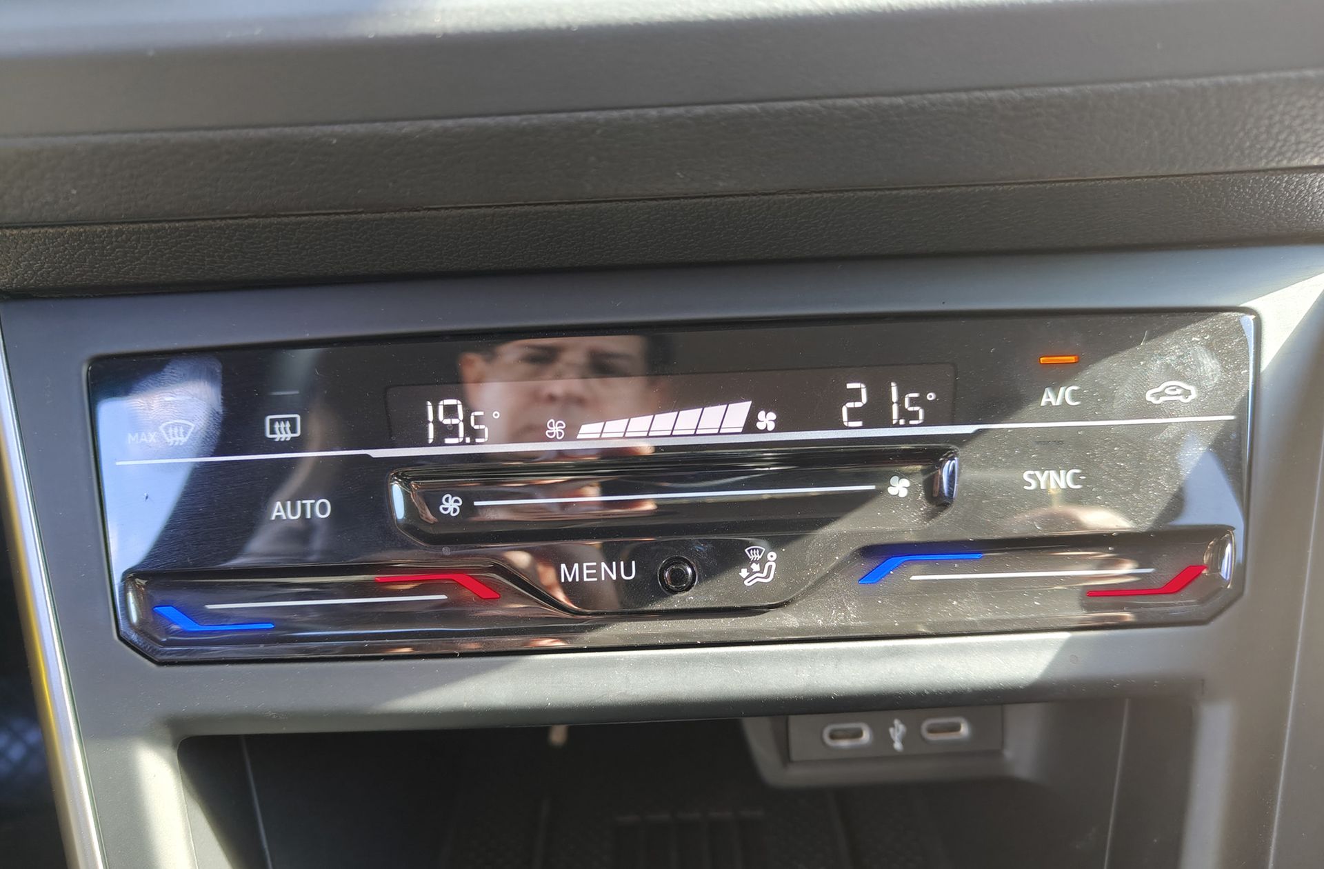Volkswagen Polo ``más`` 1.0 TSI DSG - foto 29