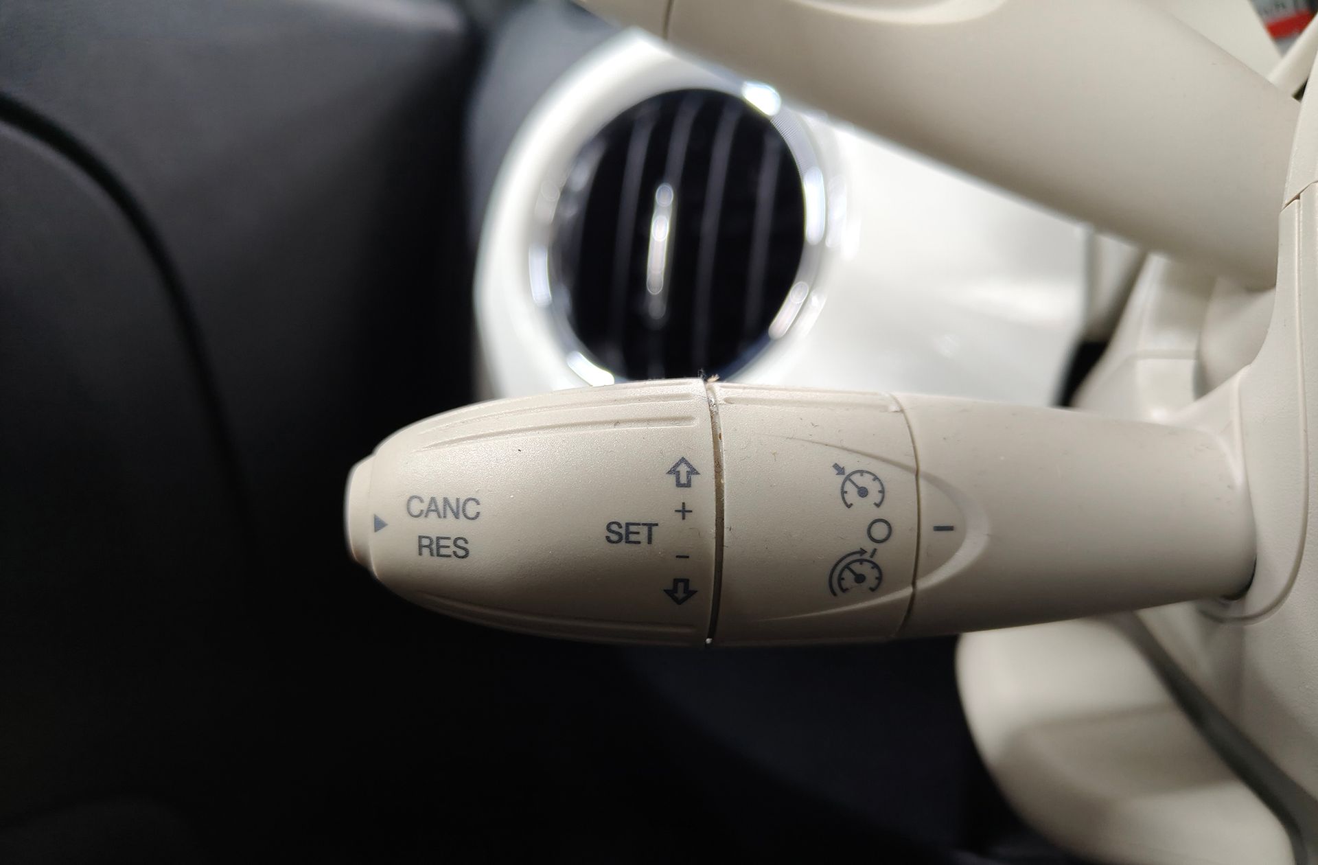 Fiat 500 1.0 Hybrid Monotrim - foto 19