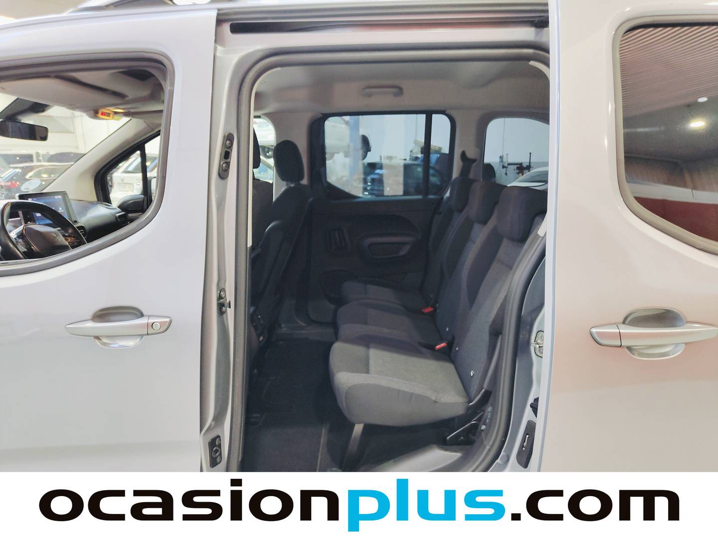 Foto asientos traseros Peugeot Rifter Peugeot Rifter BlueHDi 130 Allure Standard (130 CV) 7 PLAZAS