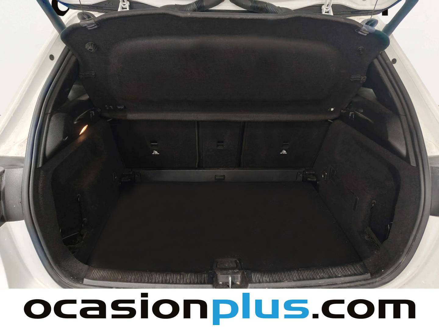 Fotos maletero Mercedes Clase B Mercedes-Benz Clase B B 180 (136 CV) Pack AMG