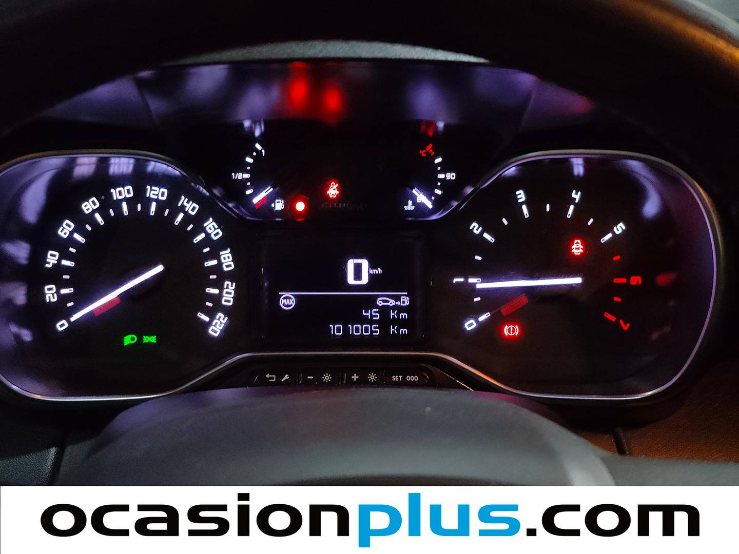 Foto Citroën C3 Aircross Citroen C3 Aircross PureTech 110 S&S Shine (110 CV)