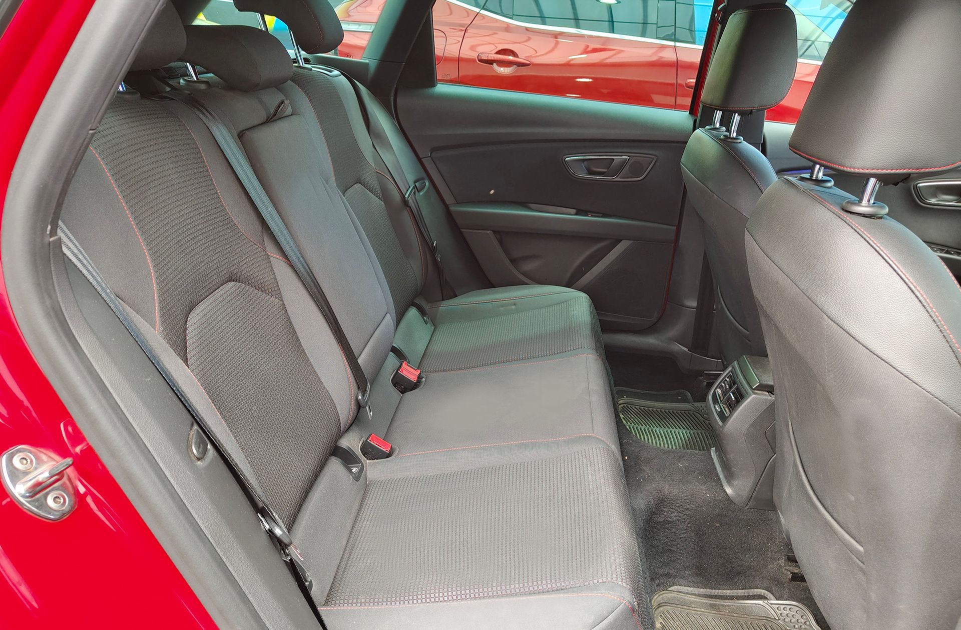 SEAT León ST León ST 1.5 EcoTSI FR Edition Plus DSG - foto 21