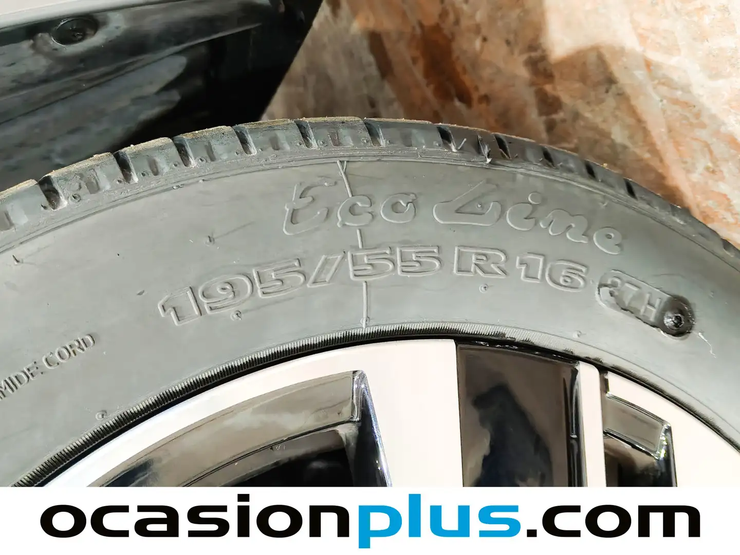 Foto Peugeot 208 Peugeot 208 Allure Hybrid eDCS6 (100 CV)