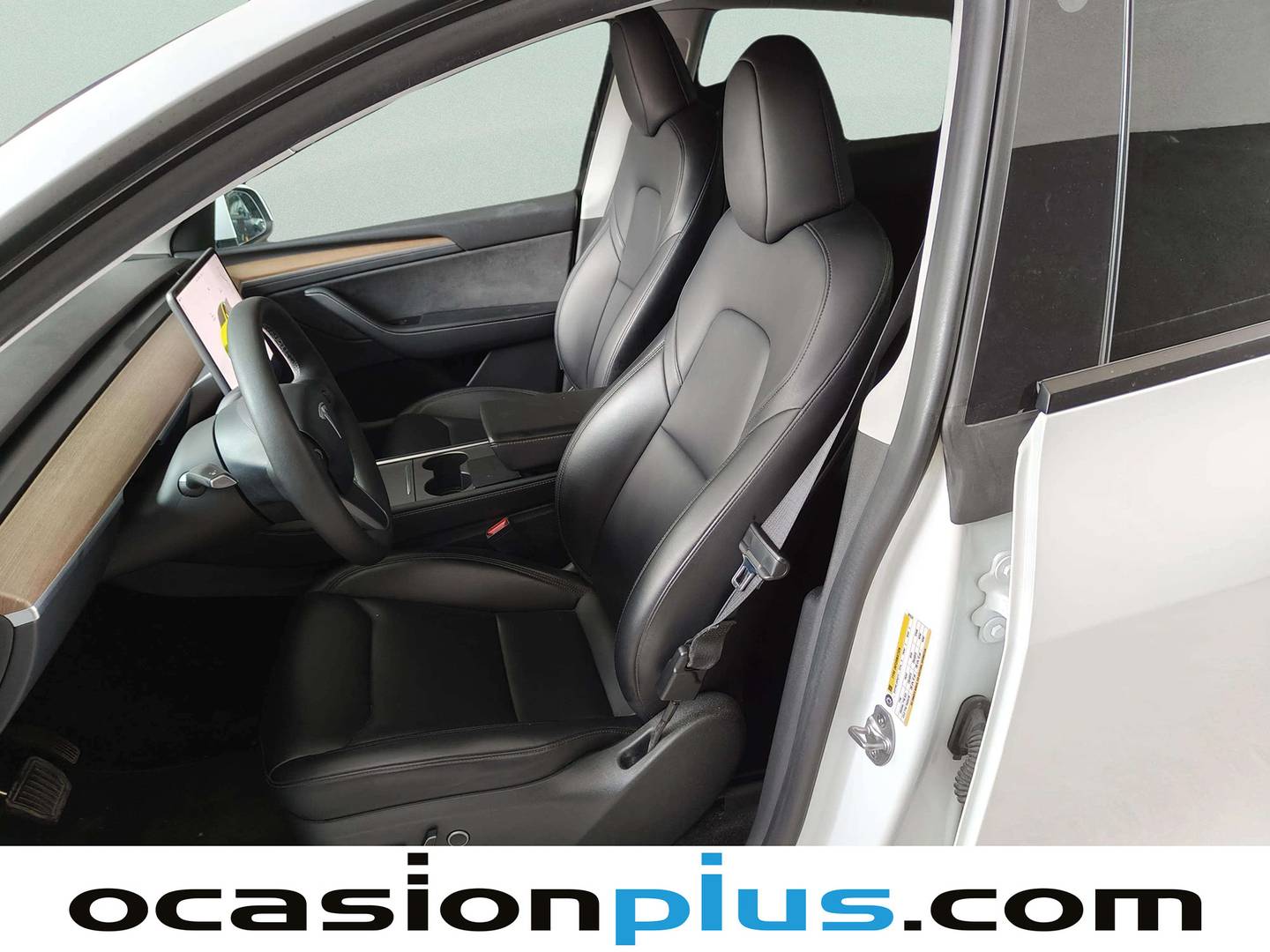 Foto asientos delanteros Tesla Model Y Tesla Model Y Gran Autonomía 4WD (514 CV)
