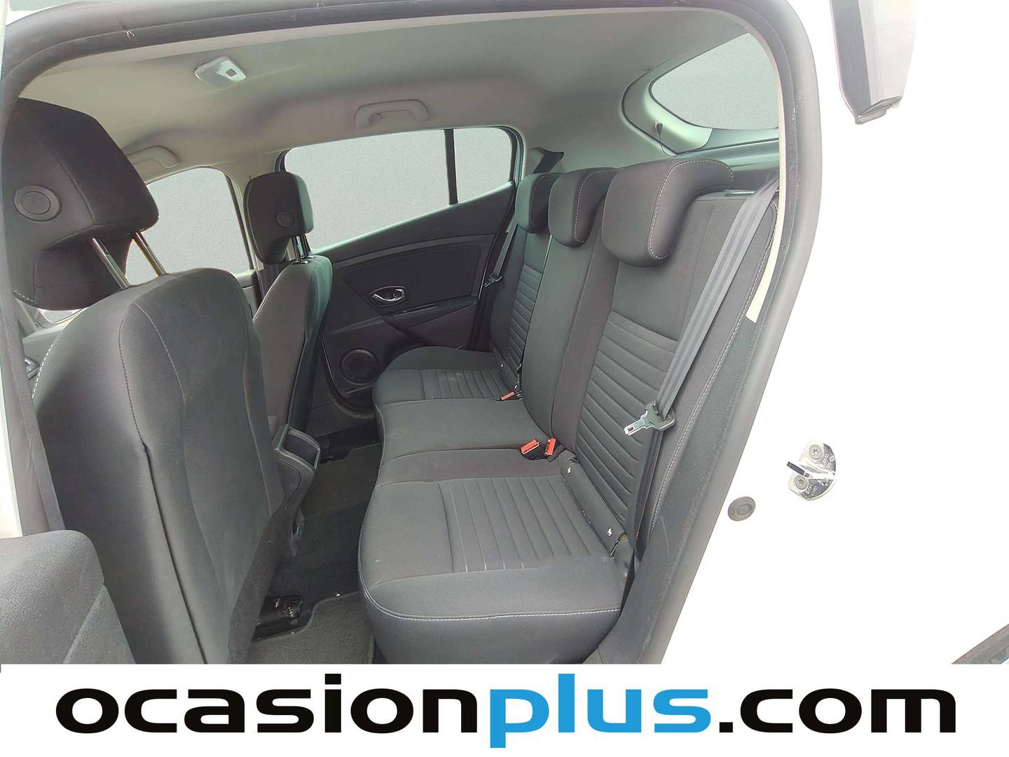 Foto asientos traseros Renault Mégane Renault Megane Limited dCi (95 CV)