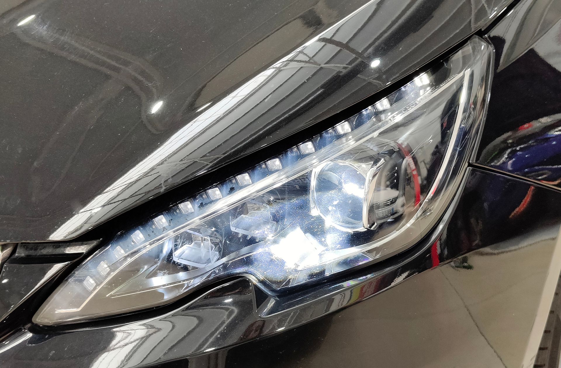 Peugeot 308 BlueHDi 150 Allure - foto 13