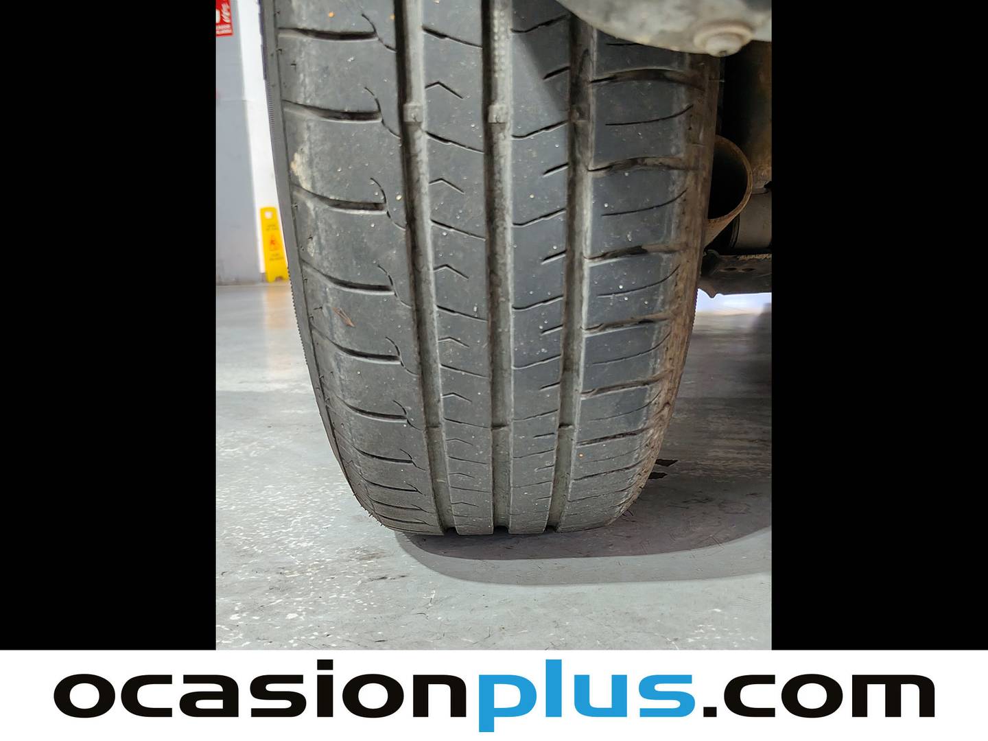 Renault Clio Renault Clio 1.2 16v Authentique (75 CV) km 0