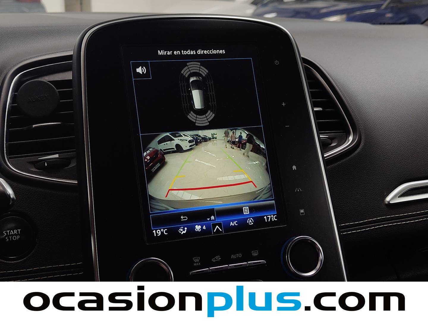 Equipamiento del Renault Scénic Renault Scenic Zen Blue dCi (120 CV)