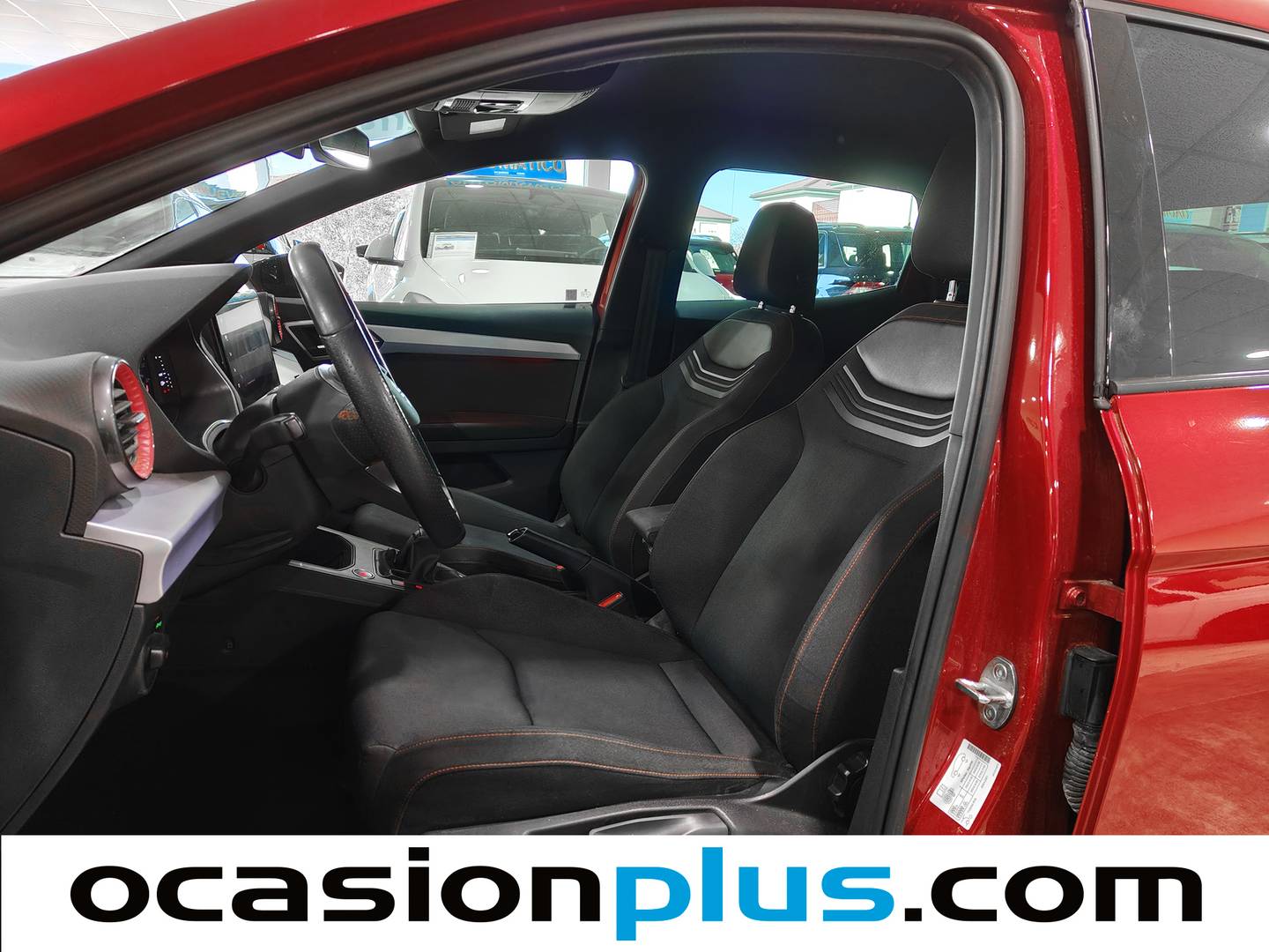 Foto asientos delanteros Seat Ibiza SEAT Ibiza 1.0 TSI S&S FR XL (110 CV)