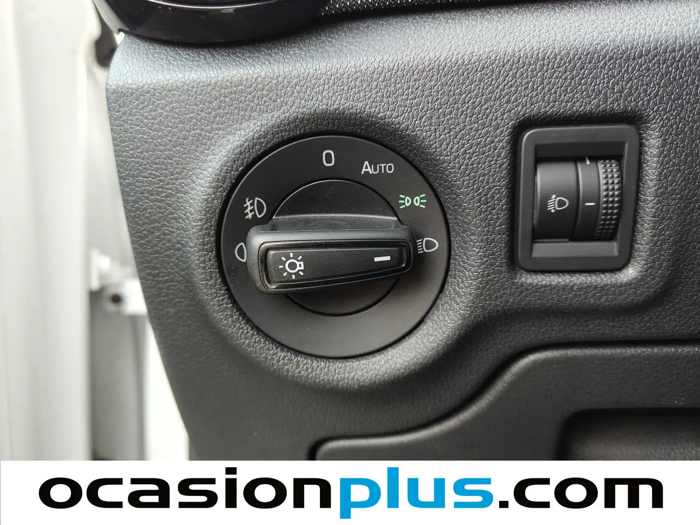 Foto Skoda Fabia Skoda Fabia 1.0 TSI Selection (95 CV)