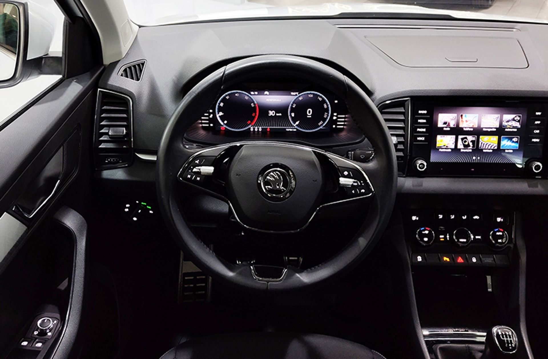 Škoda Karoq 1.0 TSI Ambition - foto 21