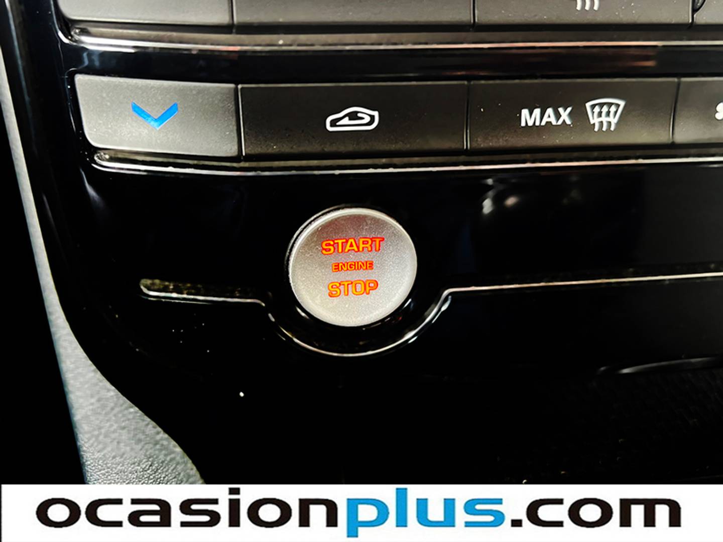 Foto Jaguar XE Jaguar XE 2.0 Diesel XE-Pure RWD (180 CV)