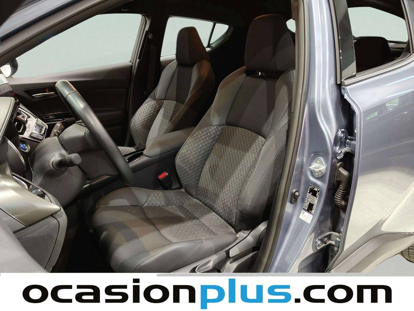 Foto asientos delanteros Toyota C-HR Toyota C-HR 1.8 125H Advance (122 CV)