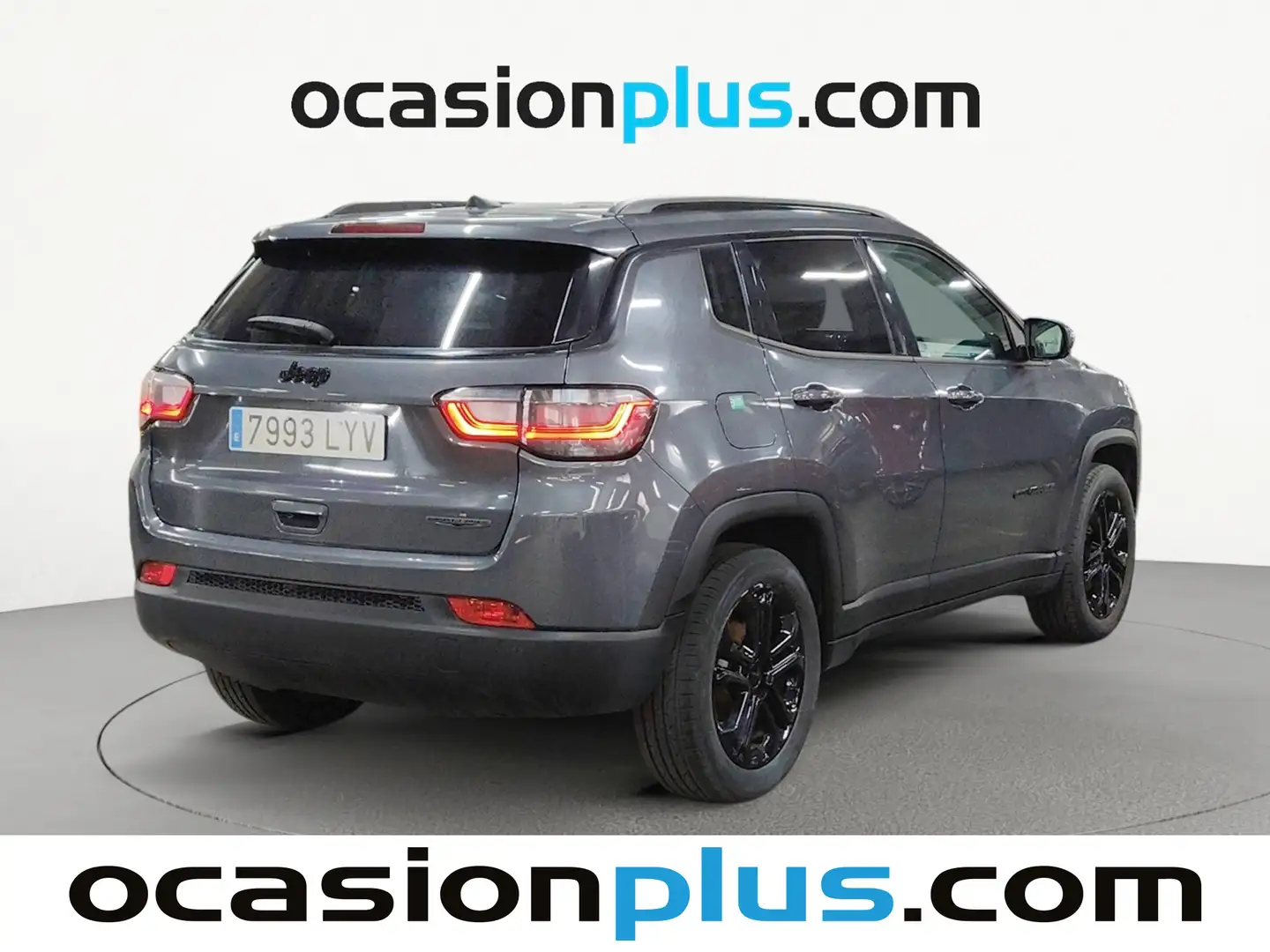 Foto Jeep Compass Jeep Compass 1.3 Gse Night Eagle FWD MT (130 CV)
