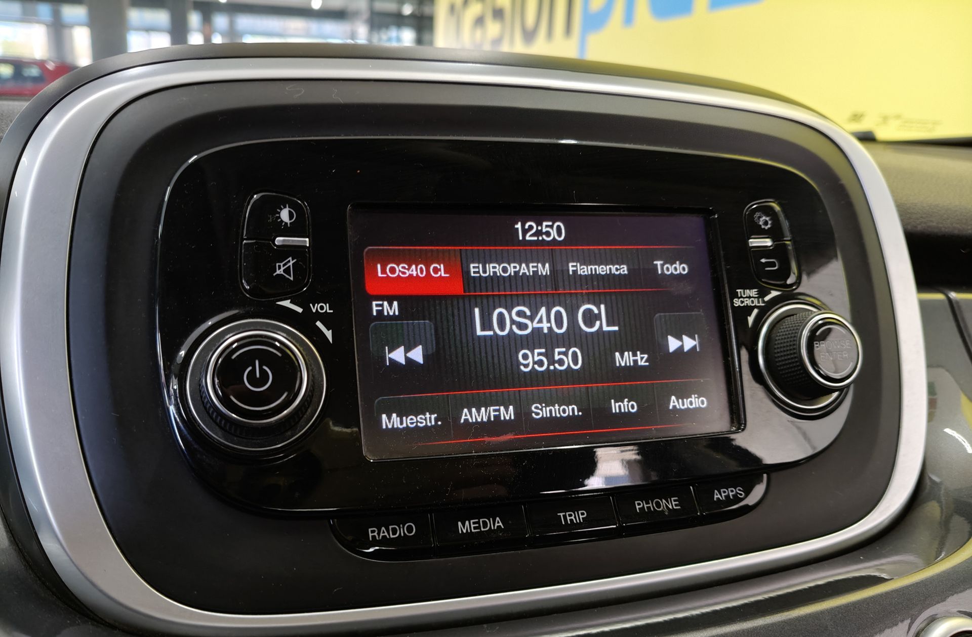 Fiat 500X 1.3 MultiJet Pop Star 4x2 - foto 29