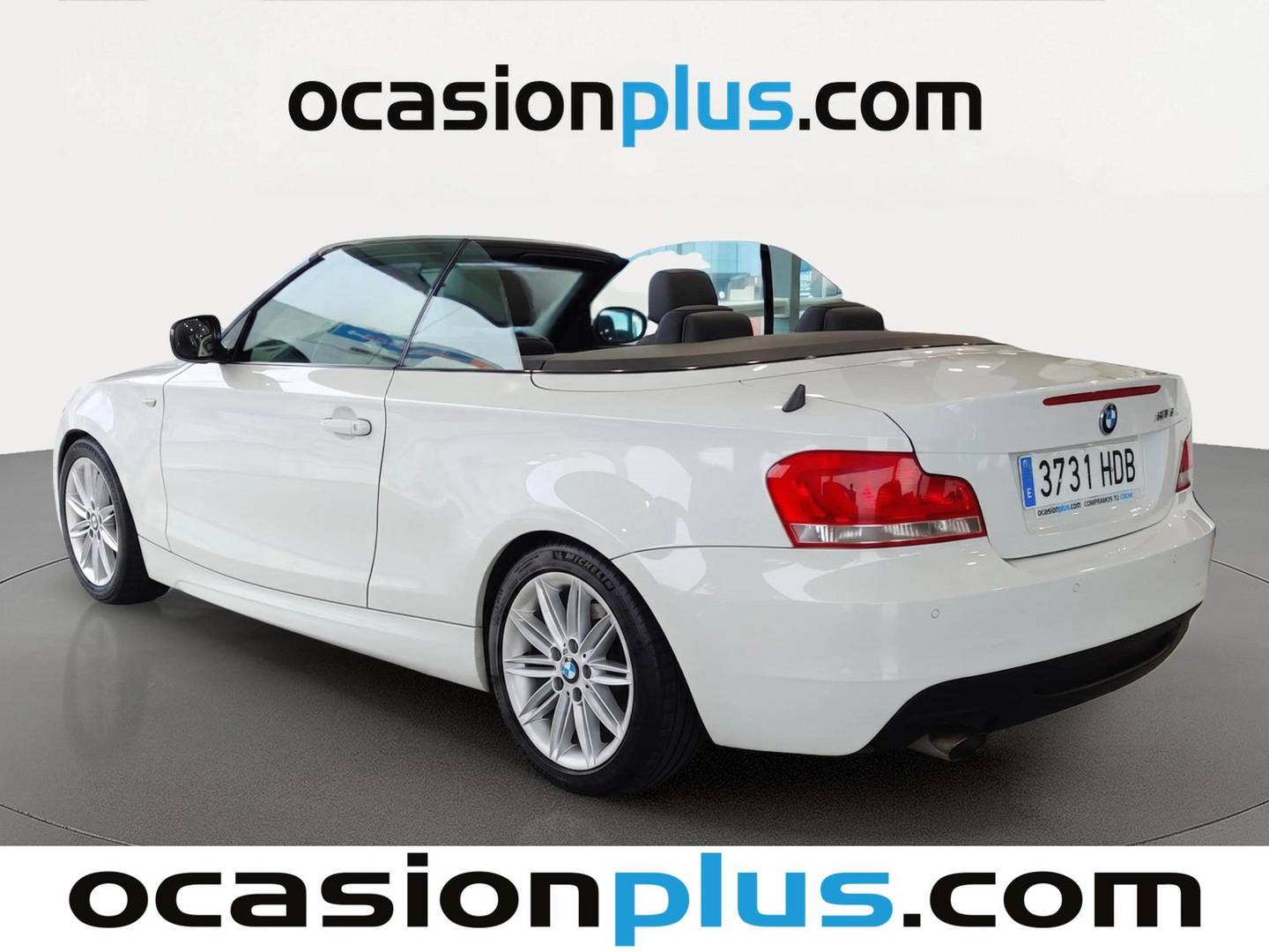 Foto trasera BMW Serie 1 BMW Serie 1 118d Cabrio (143 CV) derecha