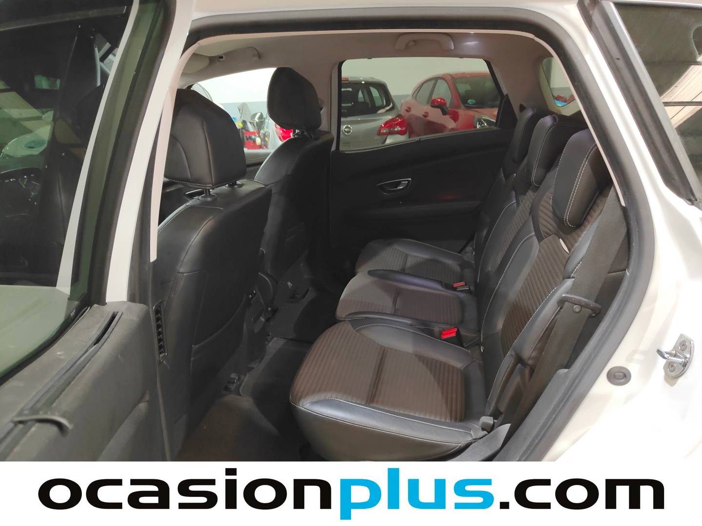 Foto asientos traseros Renault Scénic Renault Scenic Zen Energy TCe (140 CV)