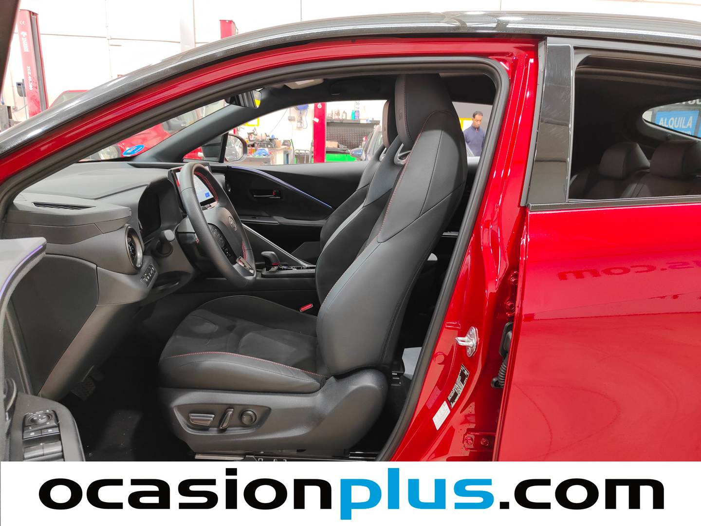 Foto asientos delanteros Toyota C-HR Toyota C-HR 220PH GR Sport (223 CV)