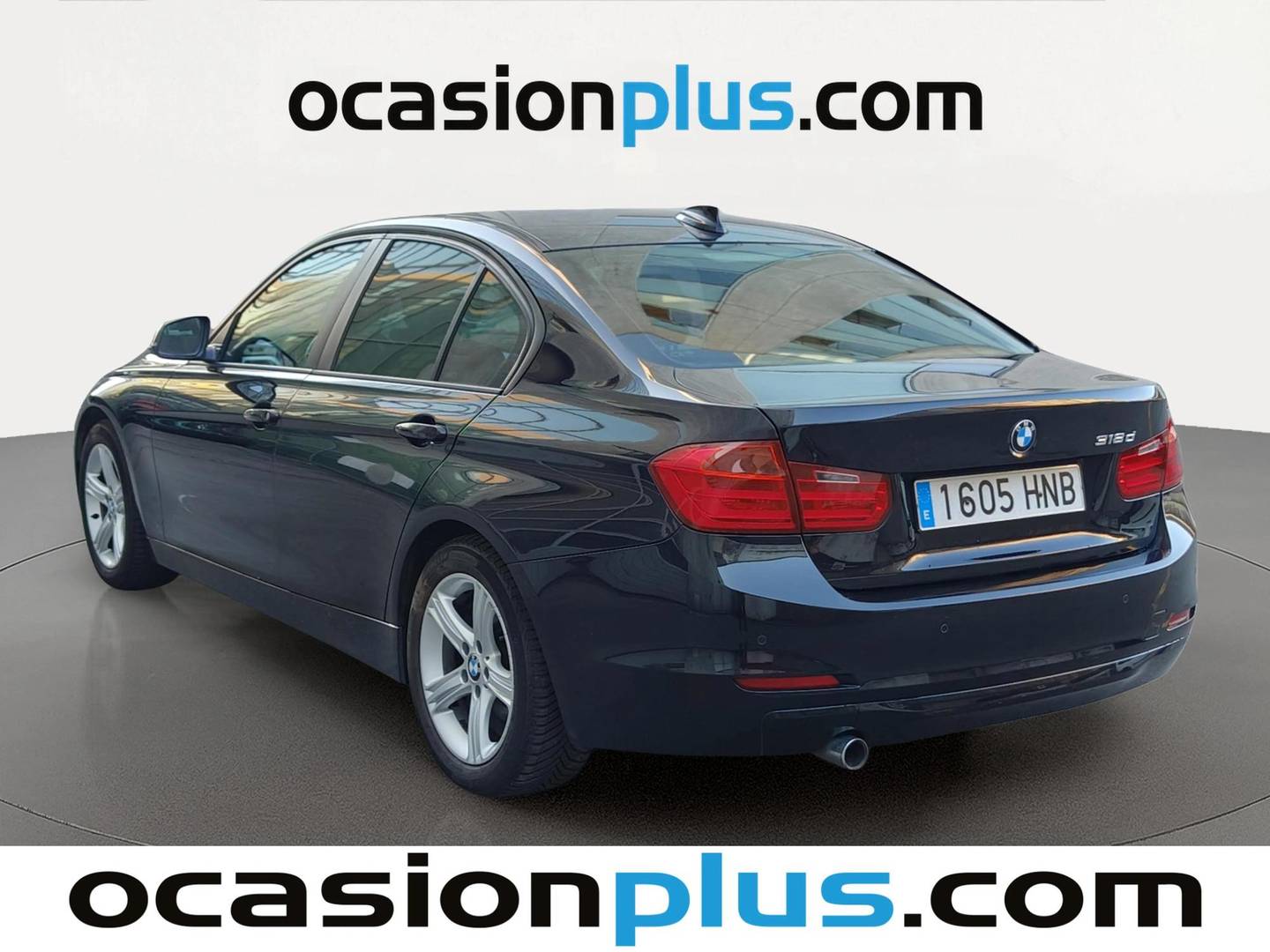 Foto trasera BMW Serie 3 BMW Serie 3 318d (143 CV) izquierda