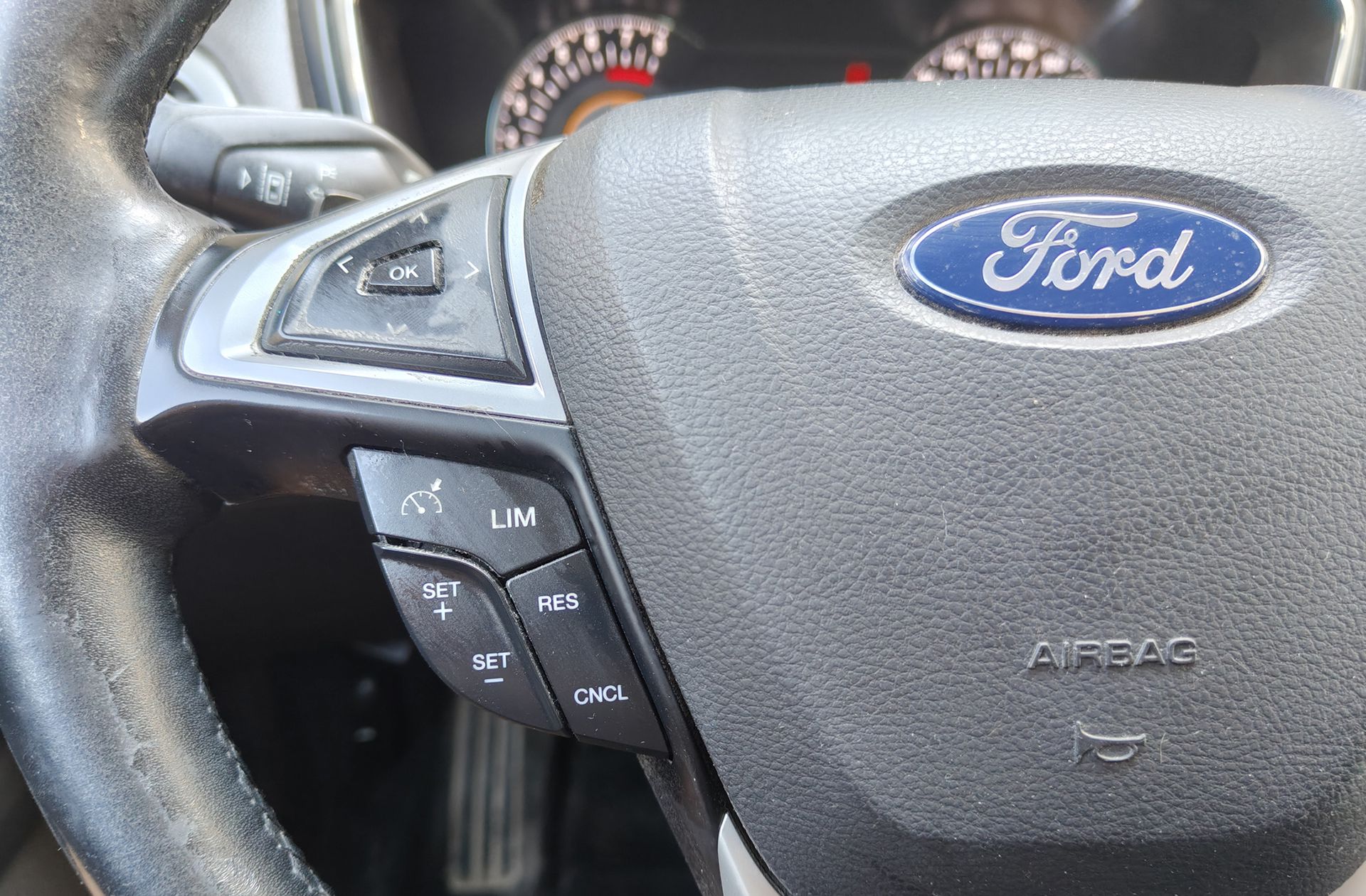 Ford Mondeo 1.5 EcoBoost Titanium Powershift - foto 22