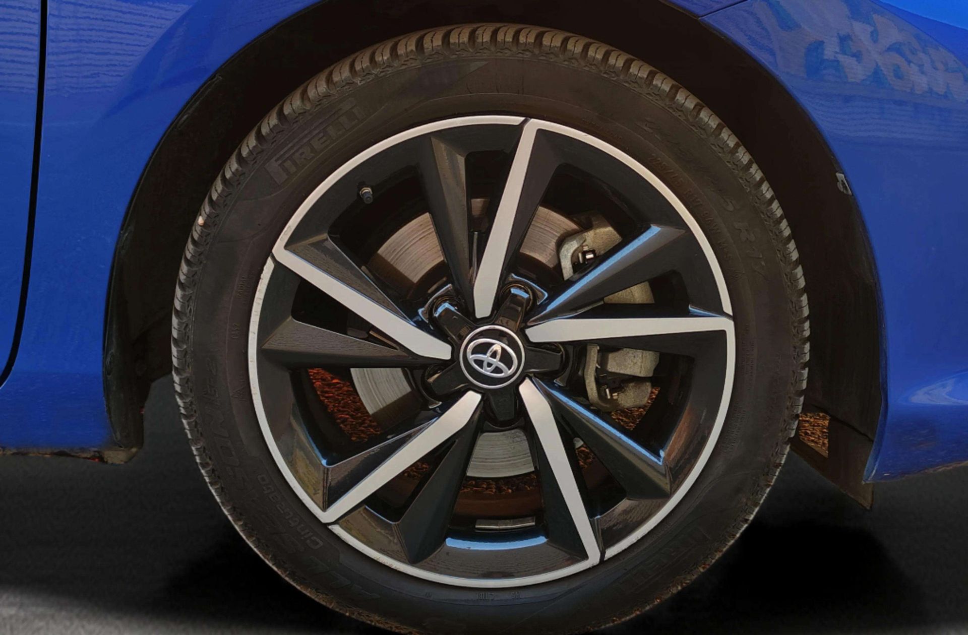 Toyota Auris 140H Hybrid Feel! - foto 31