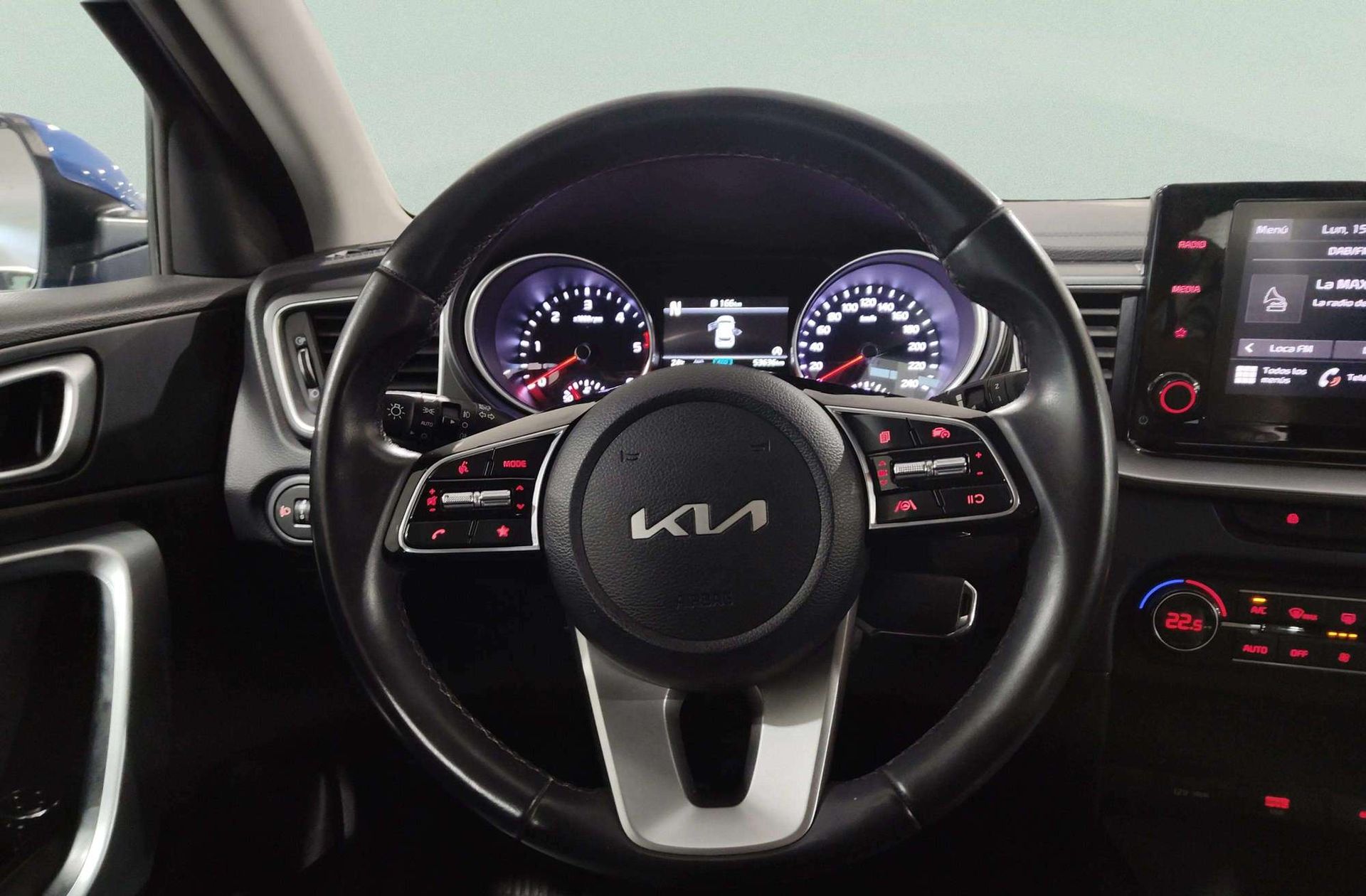 Kia Ceed 1.6 MHEV iMT Drive - foto 20