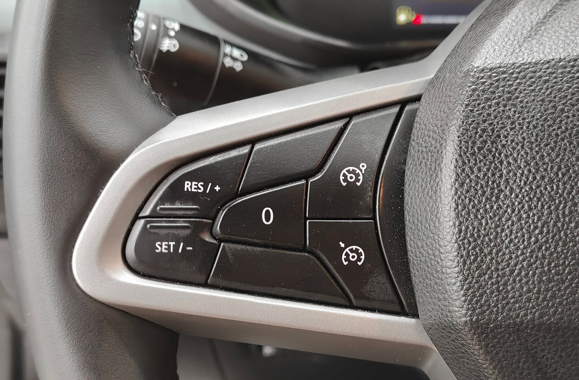 Dacia Jogger Extreme Hybrid 7 plazas - foto 27