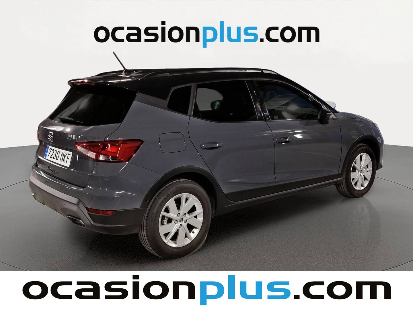 Foto trasera Seat Arona Seat Arona 1.0 TSI S&S FR (115 CV) derecha