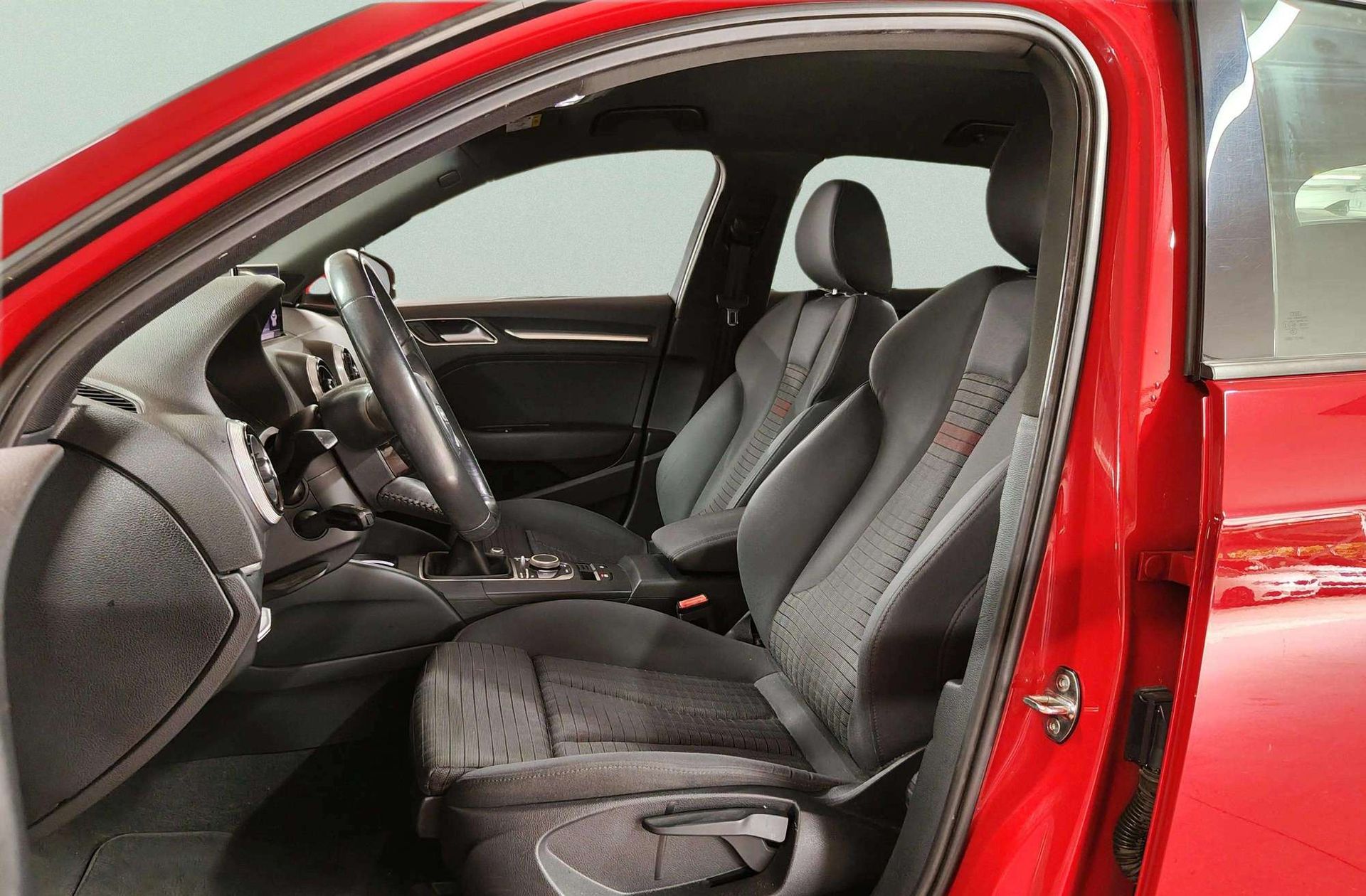 Audi A3 Sportback S line edition 2.0 TDI - foto 12
